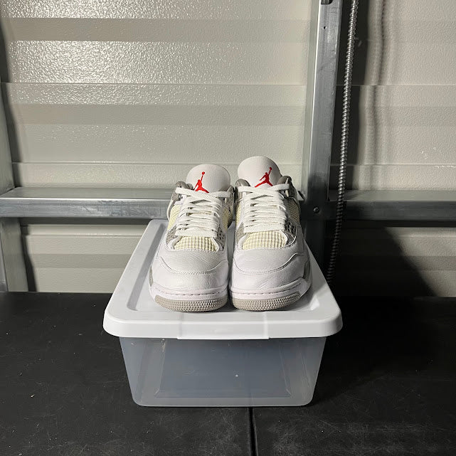 Size 8.5 - AJ 4 Retro White Oreo