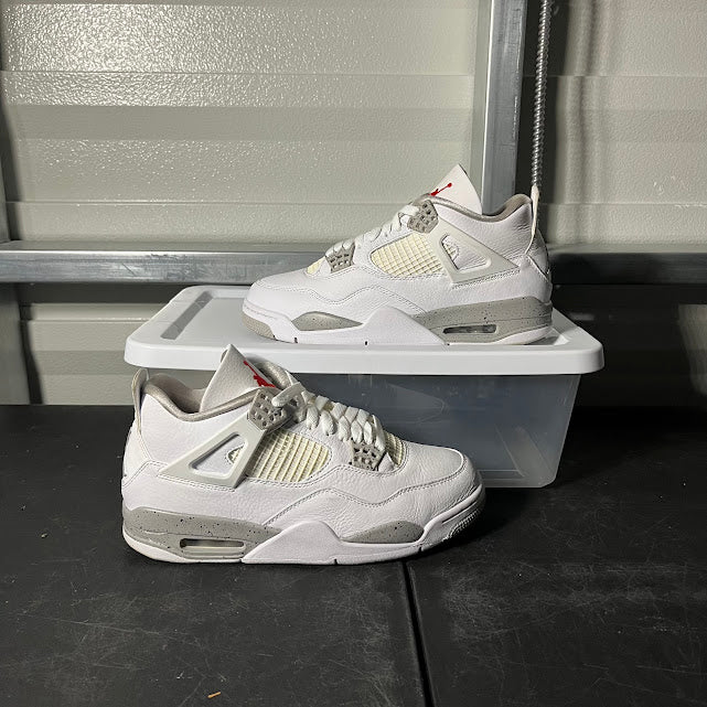 Size 8.5 - AJ 4 Retro White Oreo