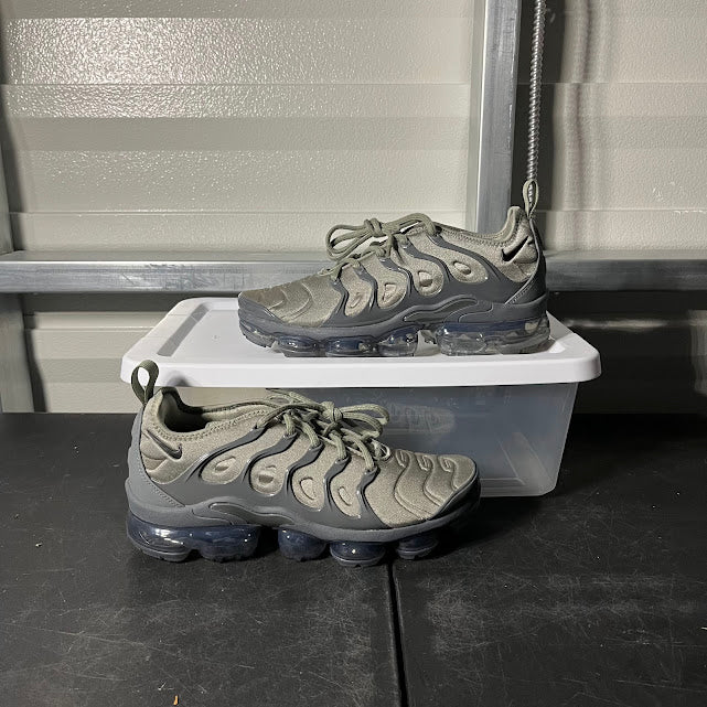 Size 8.5 - Air VaporMax Plus Dark Stucco