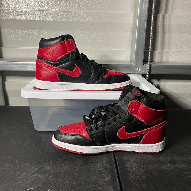Size 10.5 - AJ 1 Retro High Banned