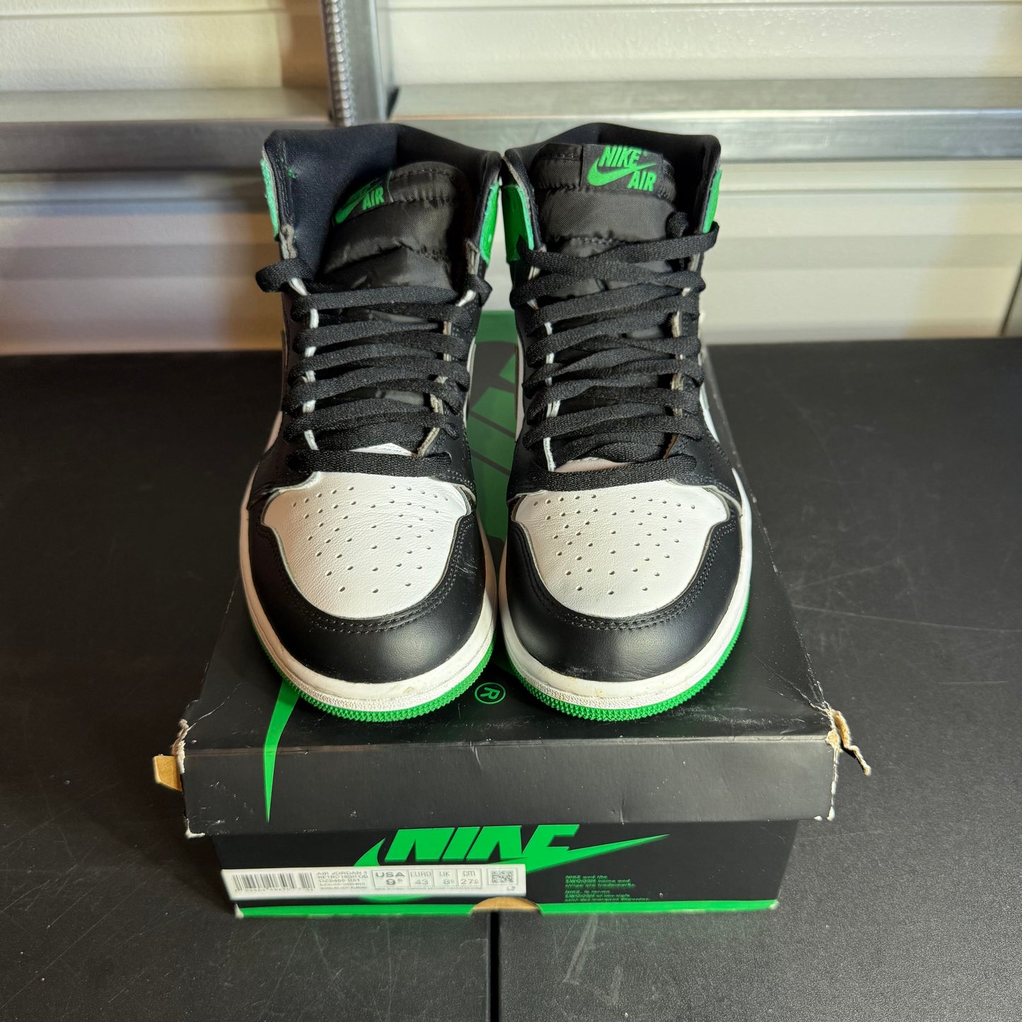 Size 9.5 - AJ 1 Retro High Lucky Green