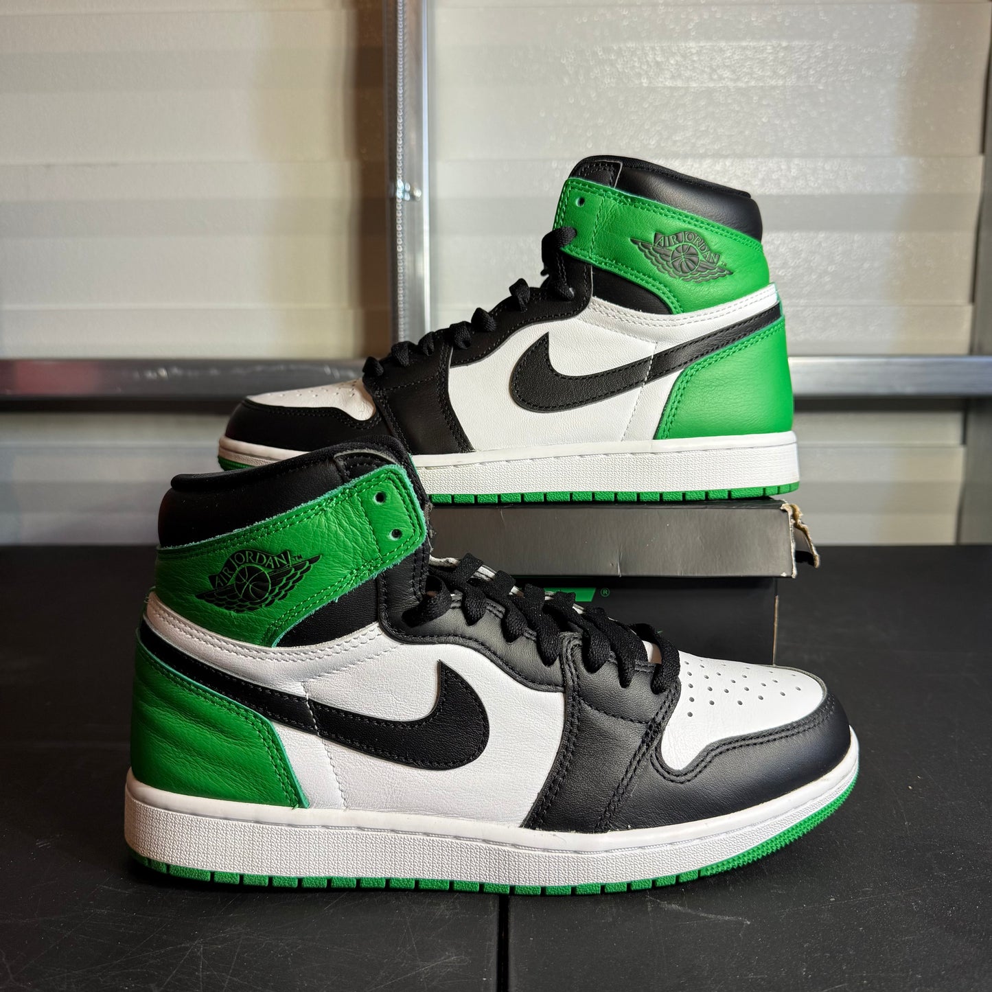 Size 9.5 - AJ 1 Retro High Lucky Green