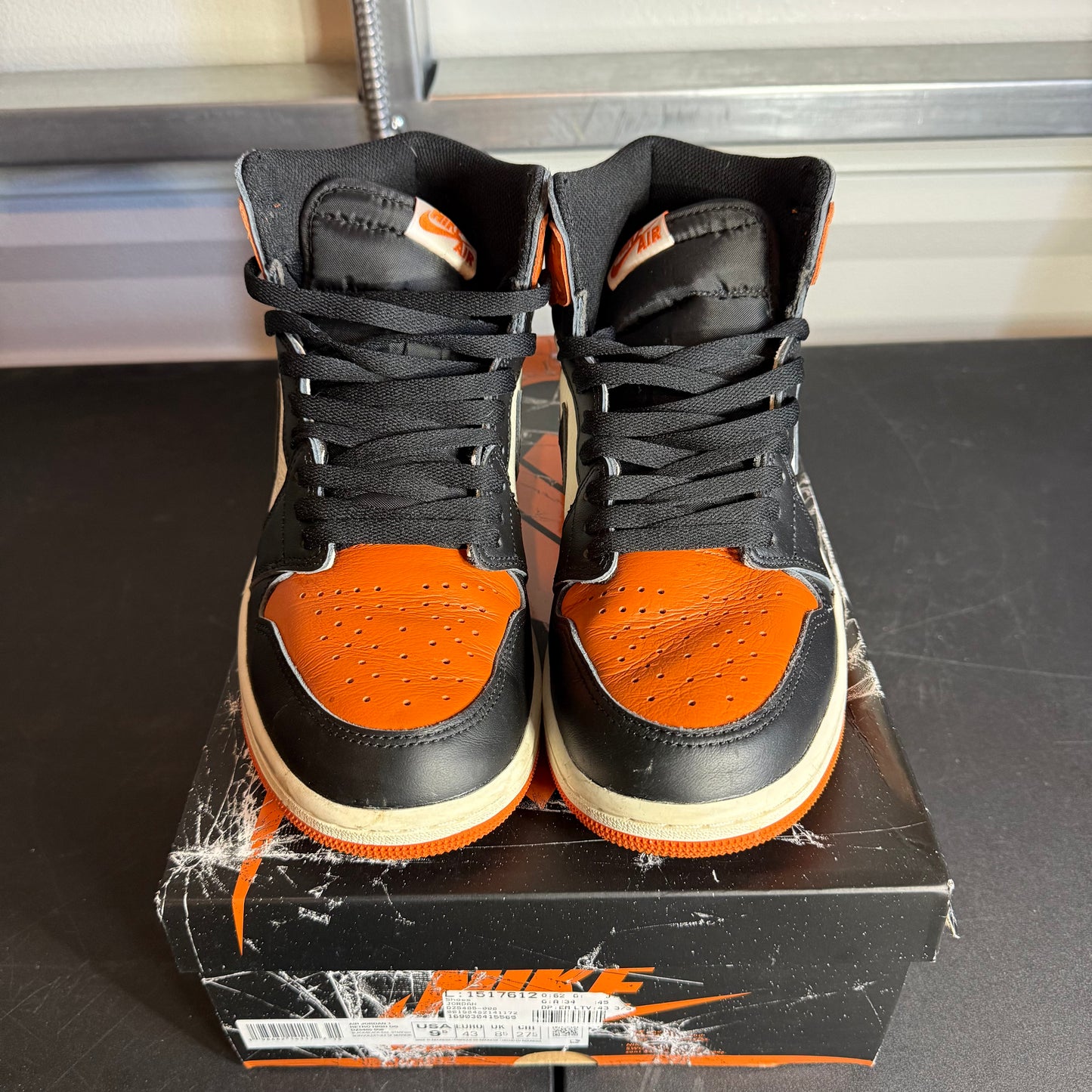 Size 9.5 - AJ 1 Retro High Shattered Blackboard