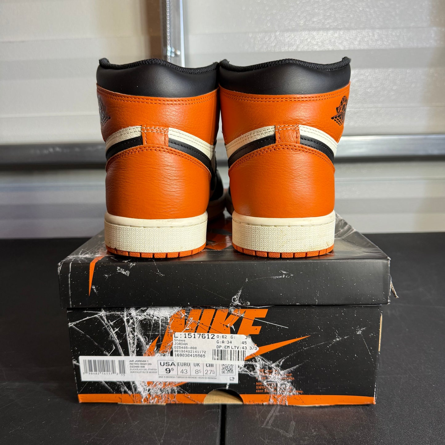 Size 9.5 - AJ 1 Retro High Shattered Blackboard