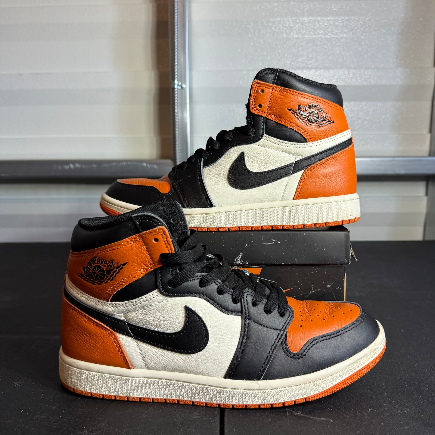 Size 9.5 - AJ 1 Retro High Shattered Blackboard