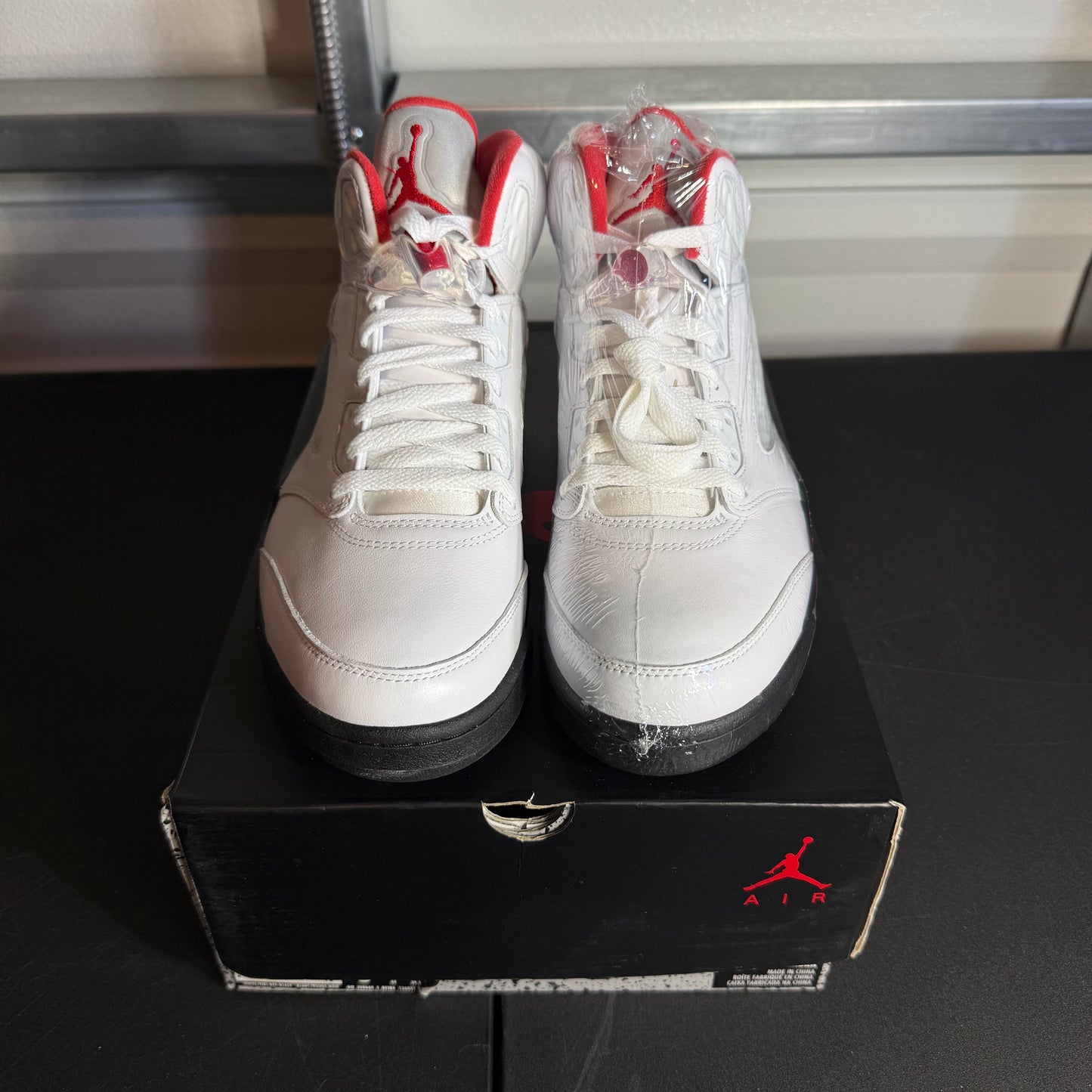 Size 8 - AJ 5 Retro Fire Red