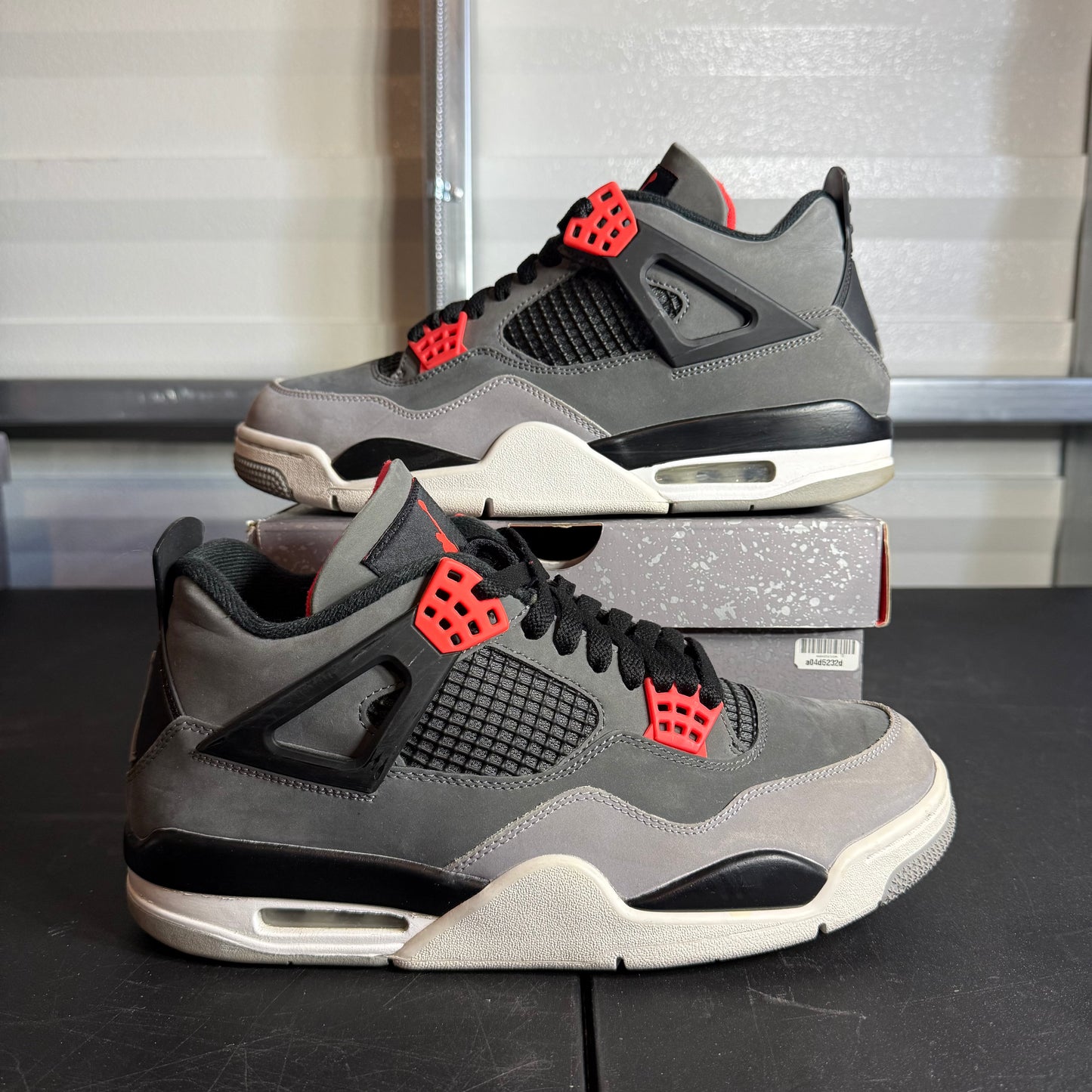 Size 10 - AJ 4 Retro Infrared