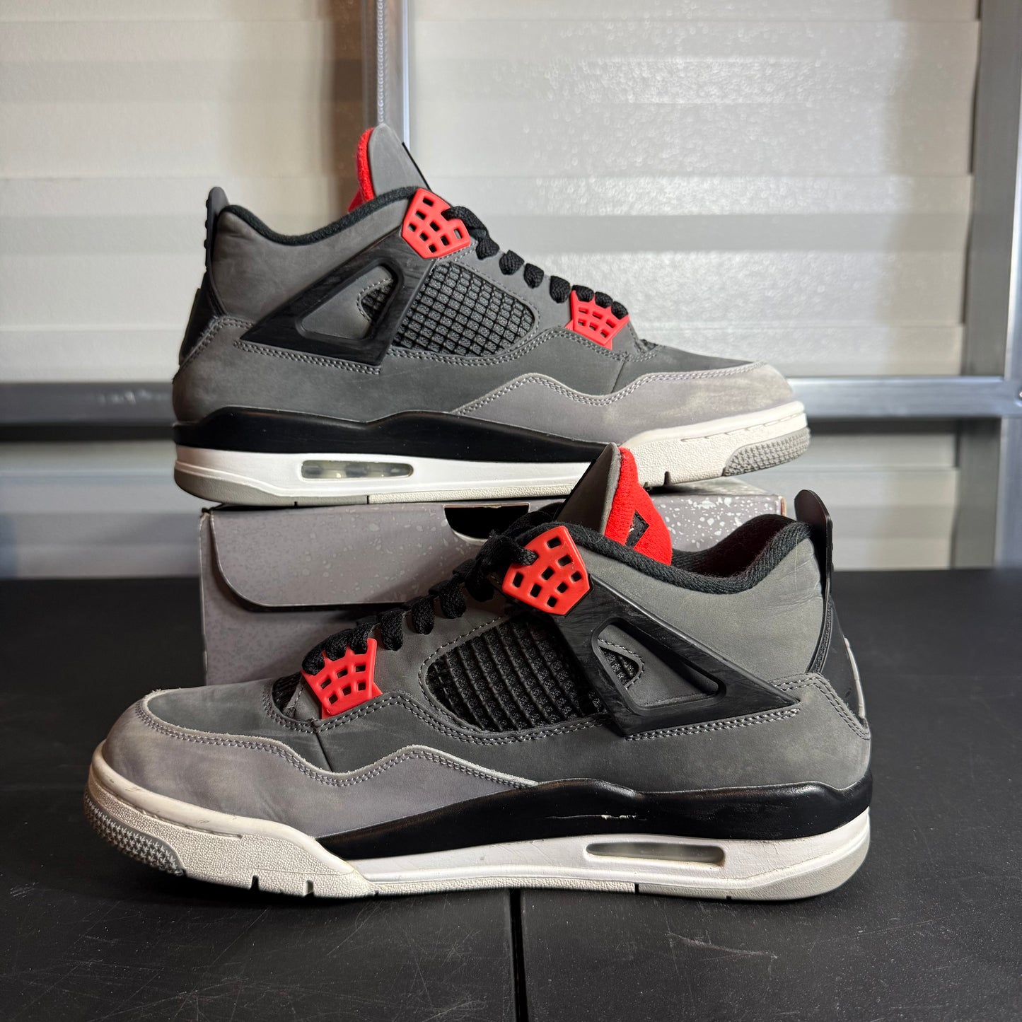 Size 10 - AJ 4 Retro Infrared