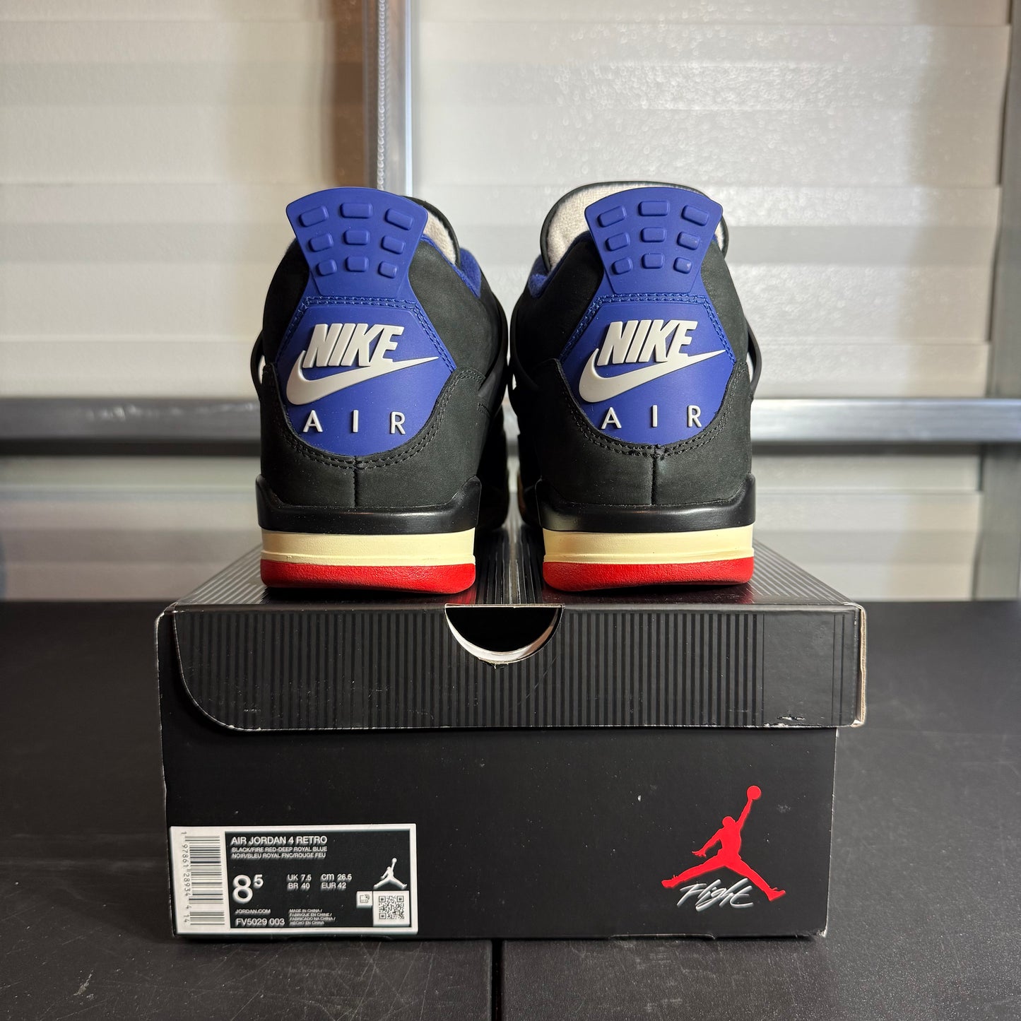 Size 8.5 - AJ 4 Retro Rare Air