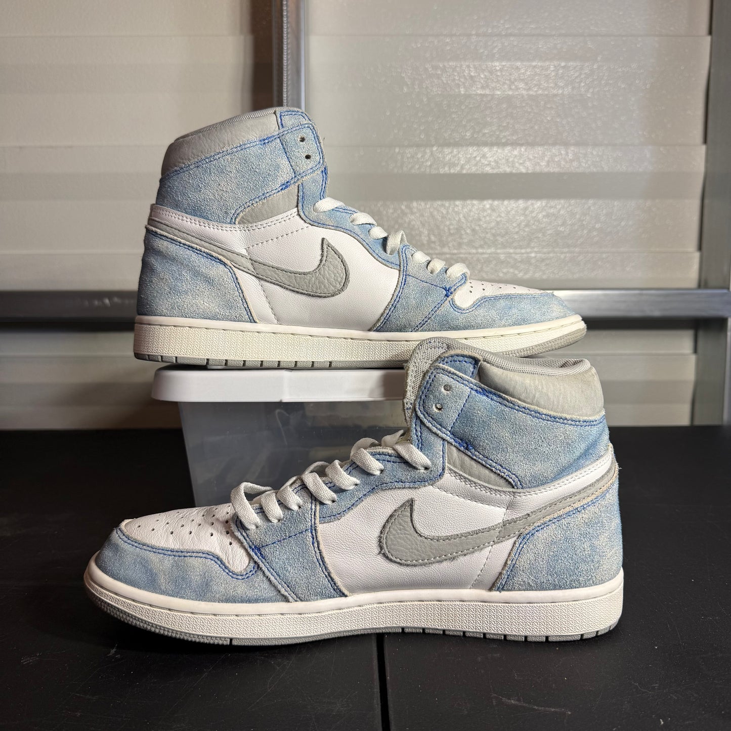 Size 11 - AJ 1 Retro High Hyper Royal