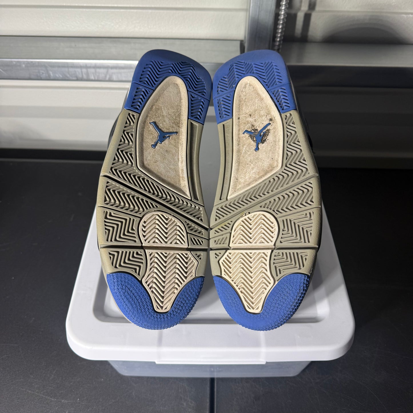 Size 9 - AJ 4 Retro Alternate Motorsports