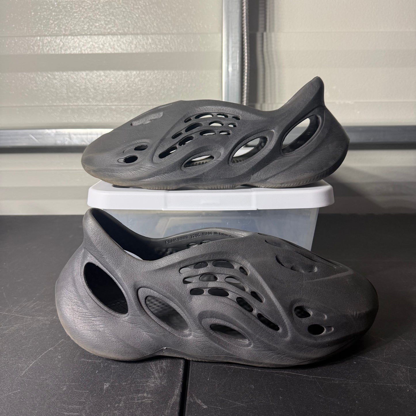 Size 12 - YZY Foam Runner Onyx