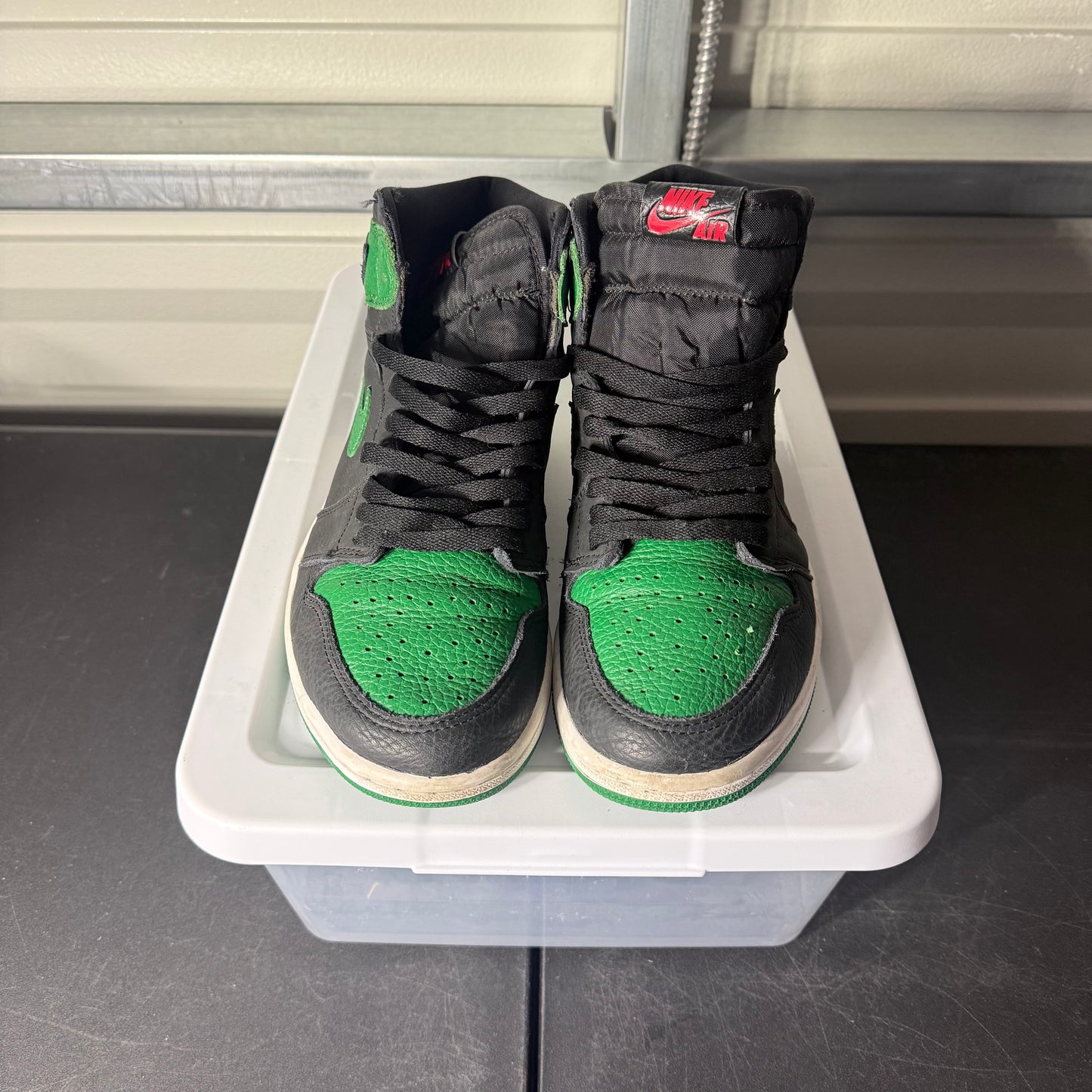 Size 8 - AJ 1 Retro High Pine Green 2.0