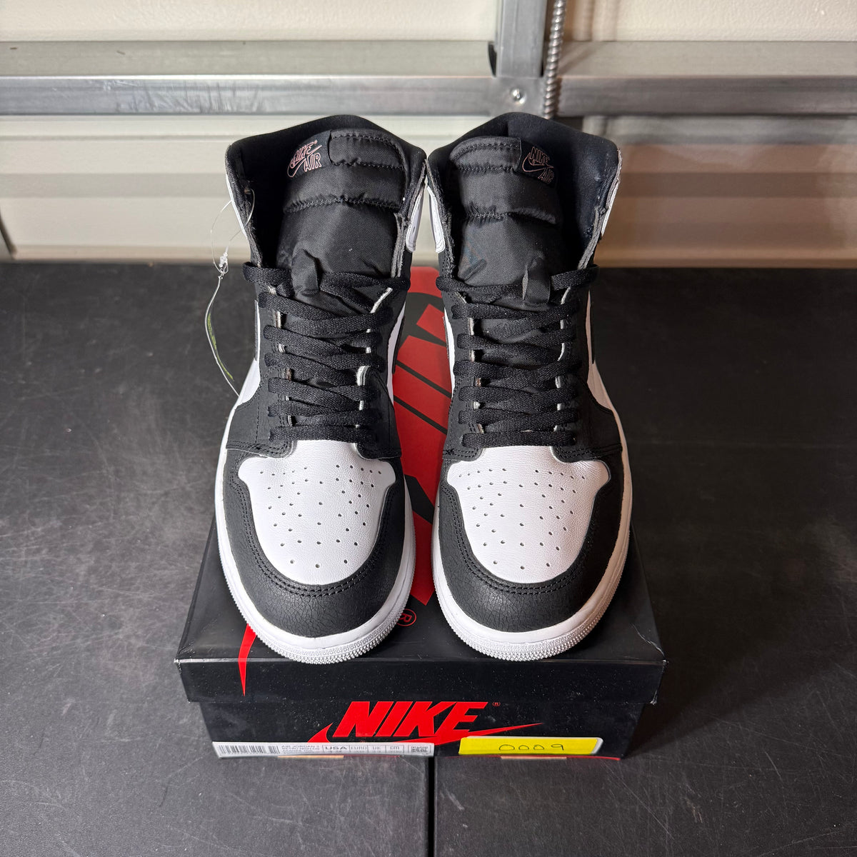 Size 12 - AJ 1 Bleach Coral