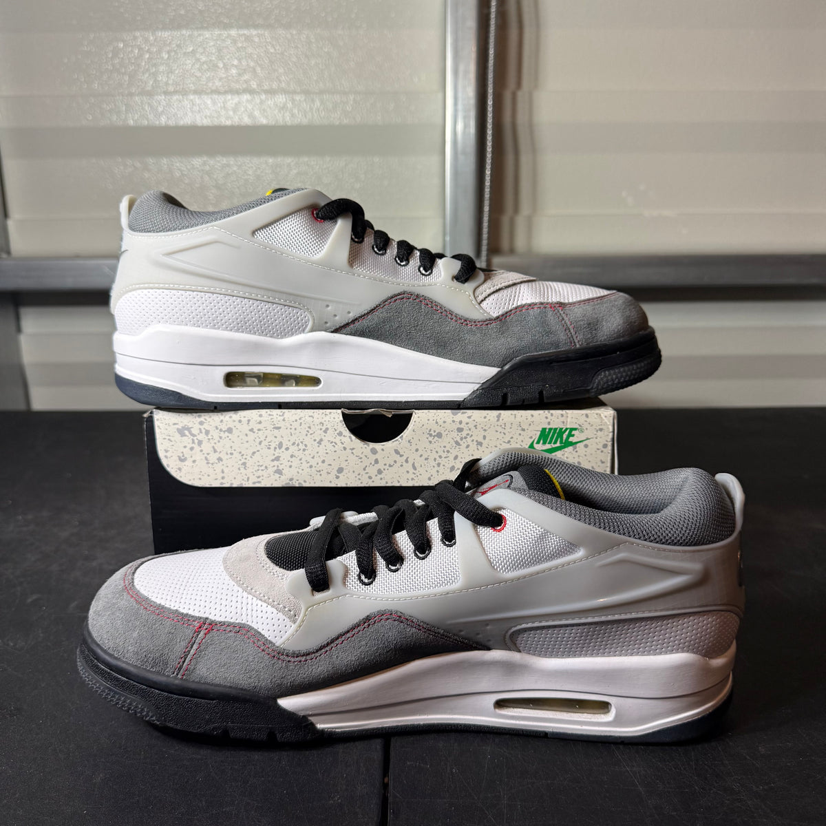 Size 12 - AJ 4 RM Low Smoke Grey Fire Red