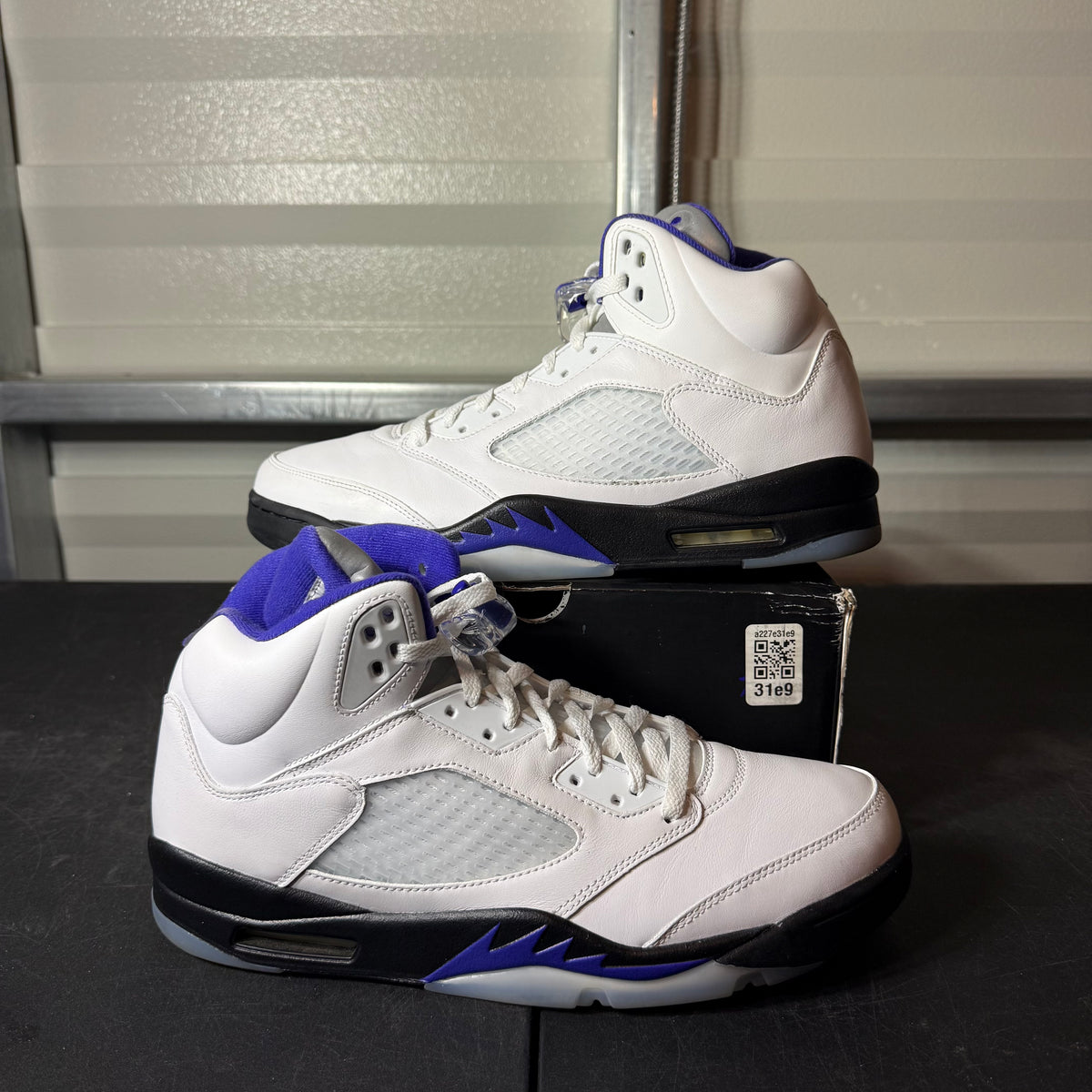 Size 12 - AJ 5 Dark Concord