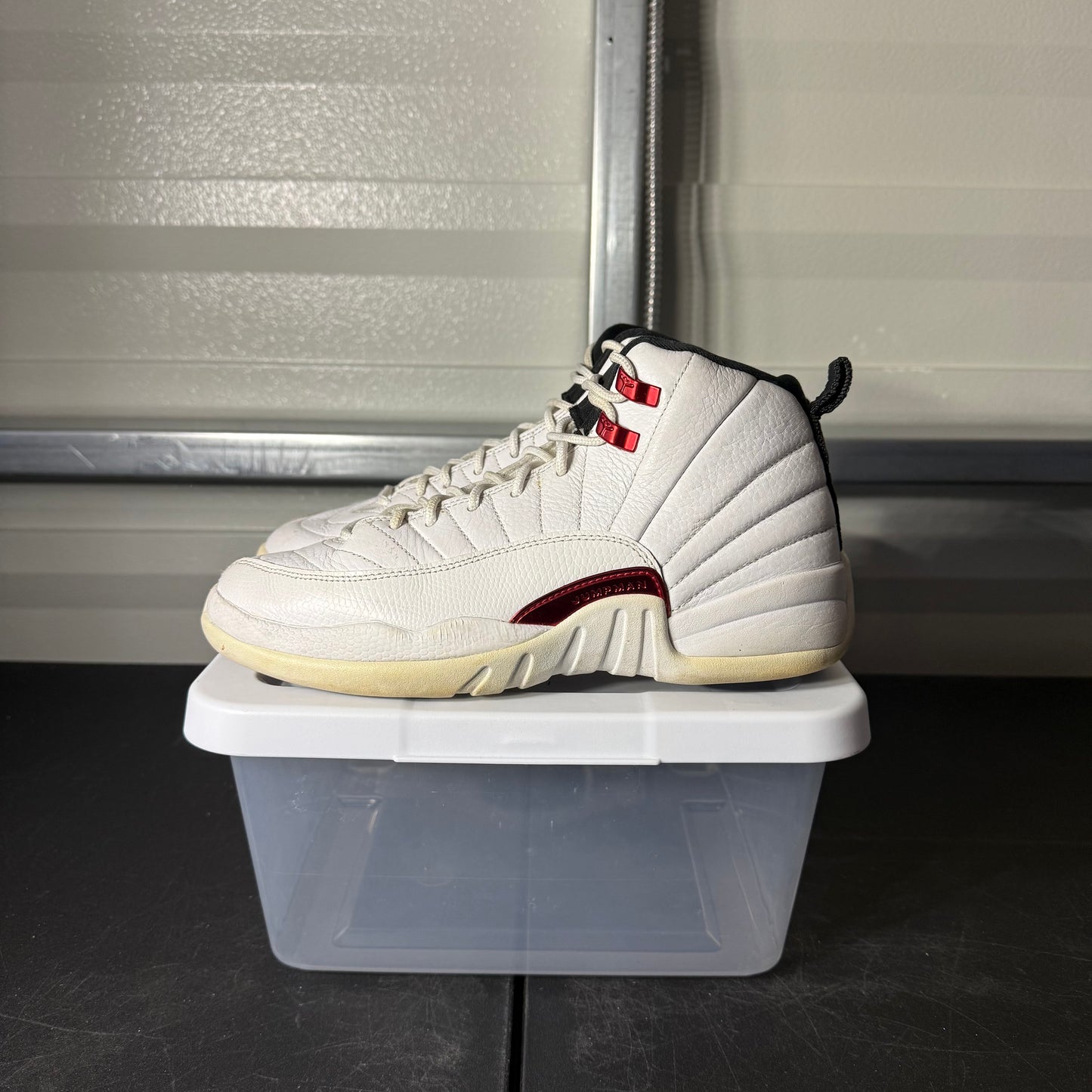 Size 7Y - AJ 12 Retro Twist