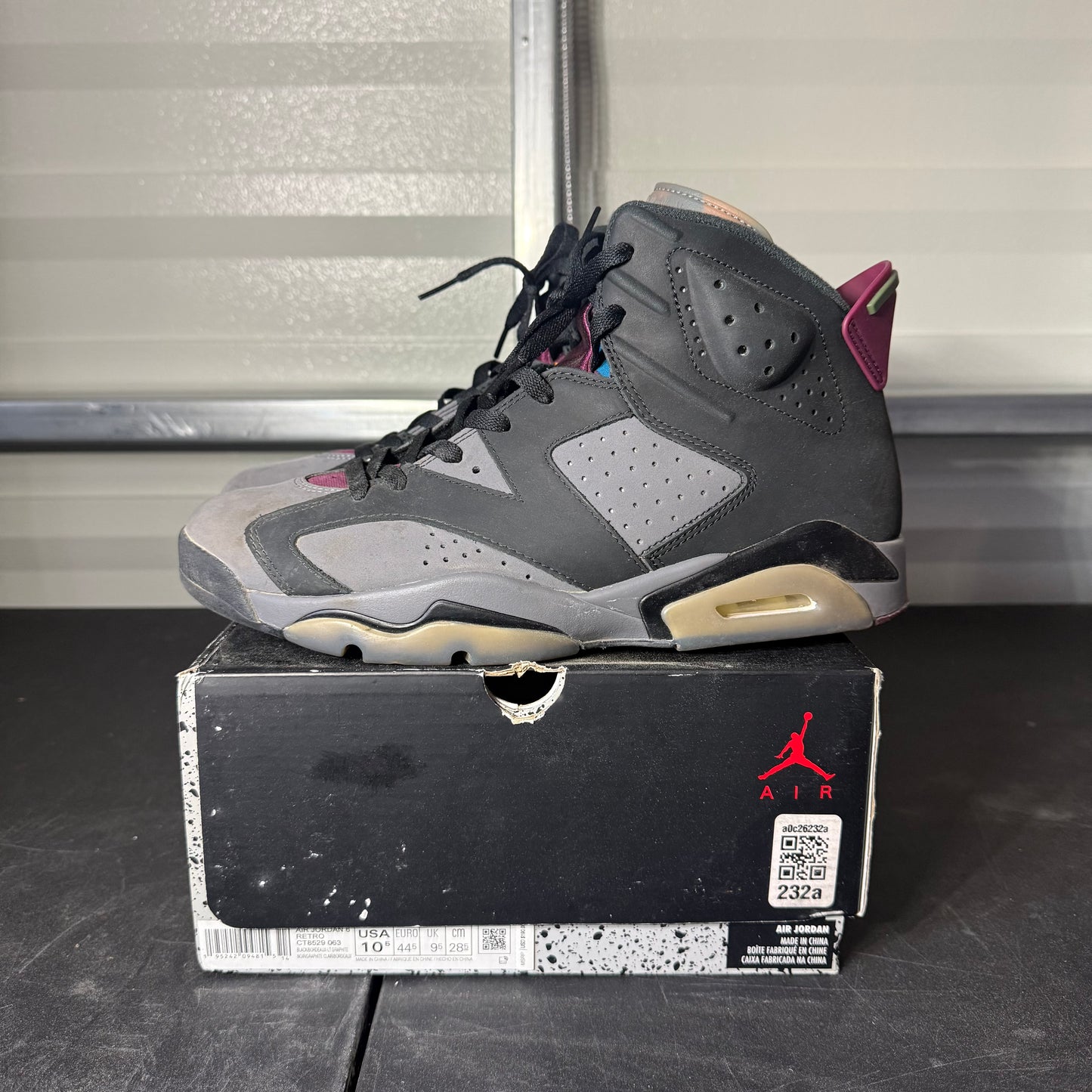 Size 10.5 - AJ 6 Retro Bordeaux