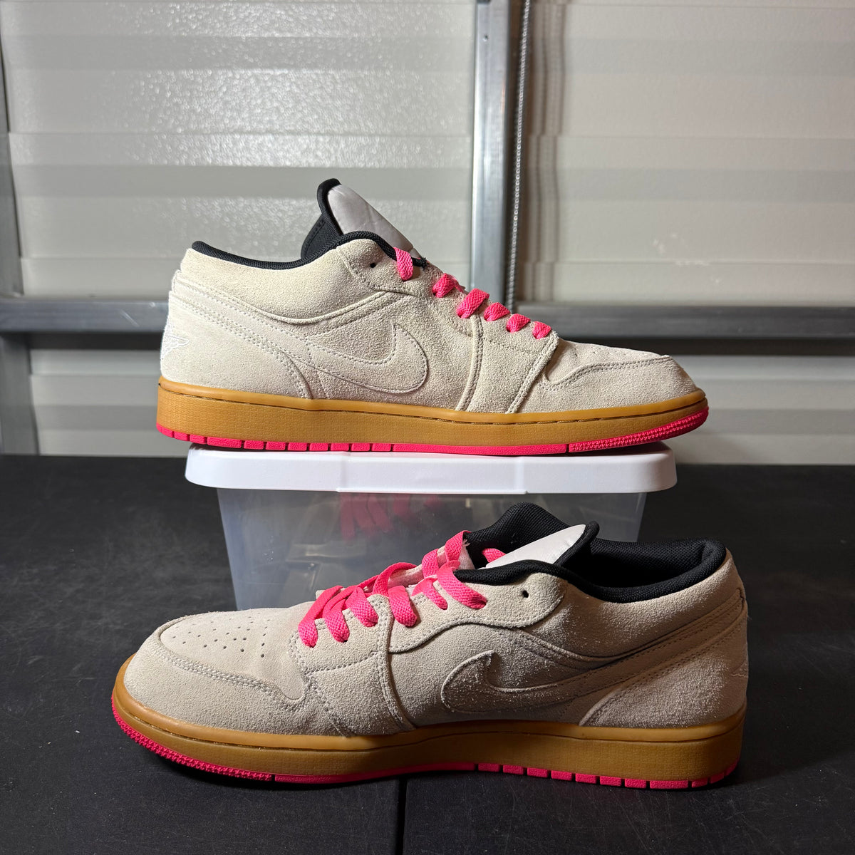Size 12 - AJ 1 Low Gum Pink