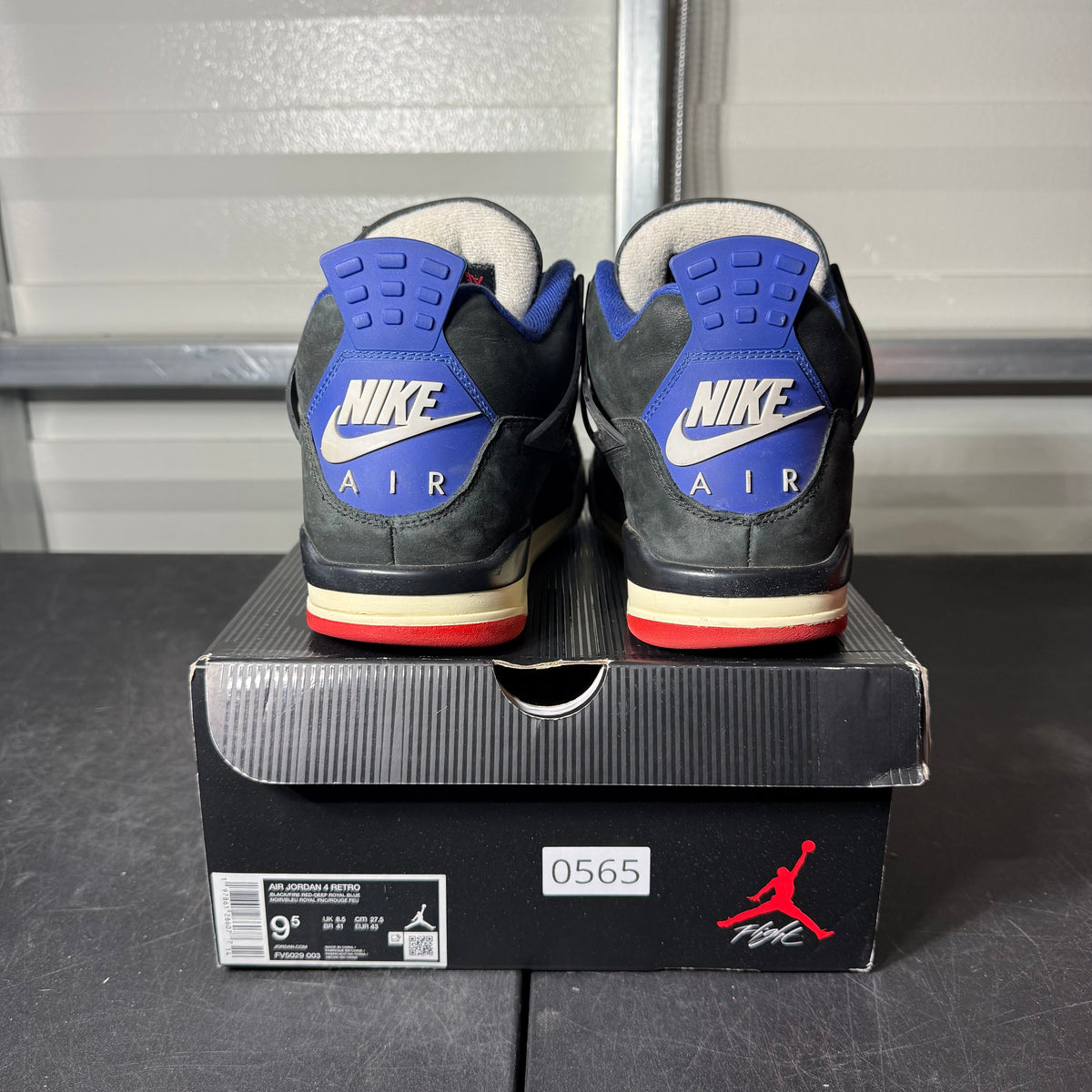 Size 9.5 - AJ 4 Rare Air