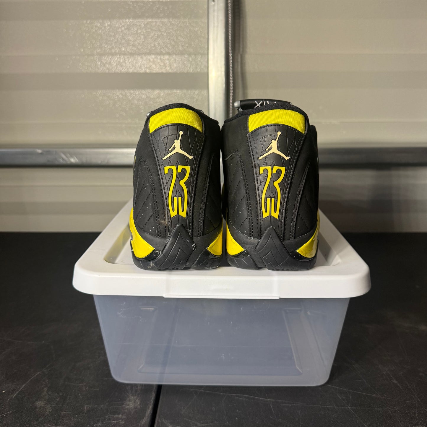 Size 9 - AJ 14 Retro Thunder