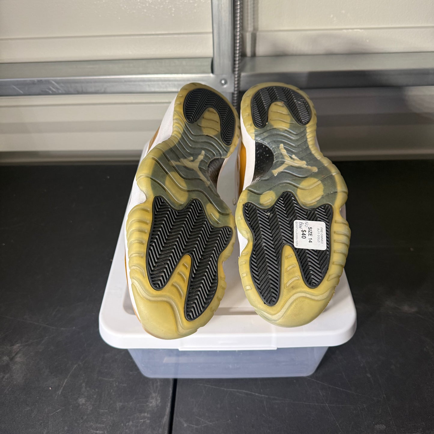Size 14 - AJ 11 Retro Low Closing Ceremony