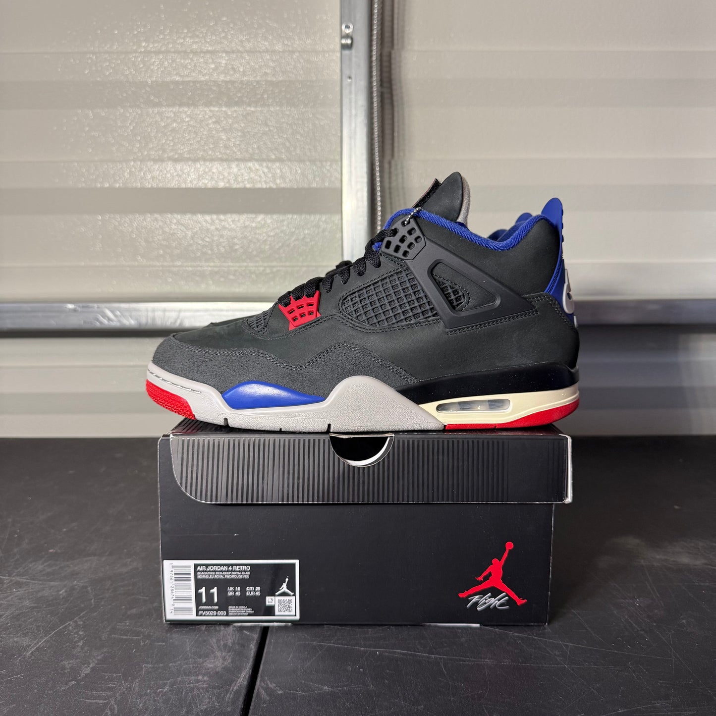 Size 11 - AJ 4 Retro Rare Air