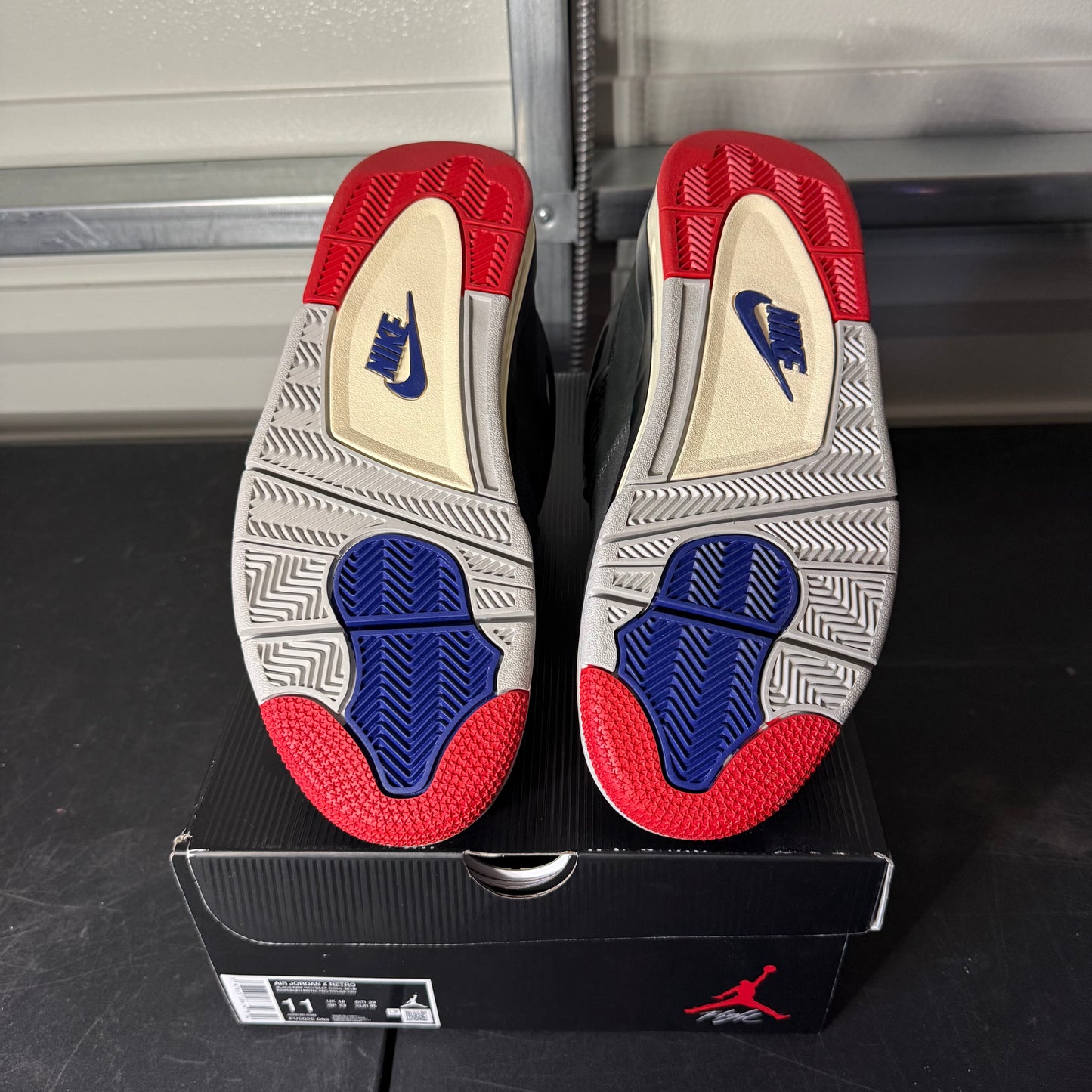 Size 11 - AJ 4 Retro Rare Air