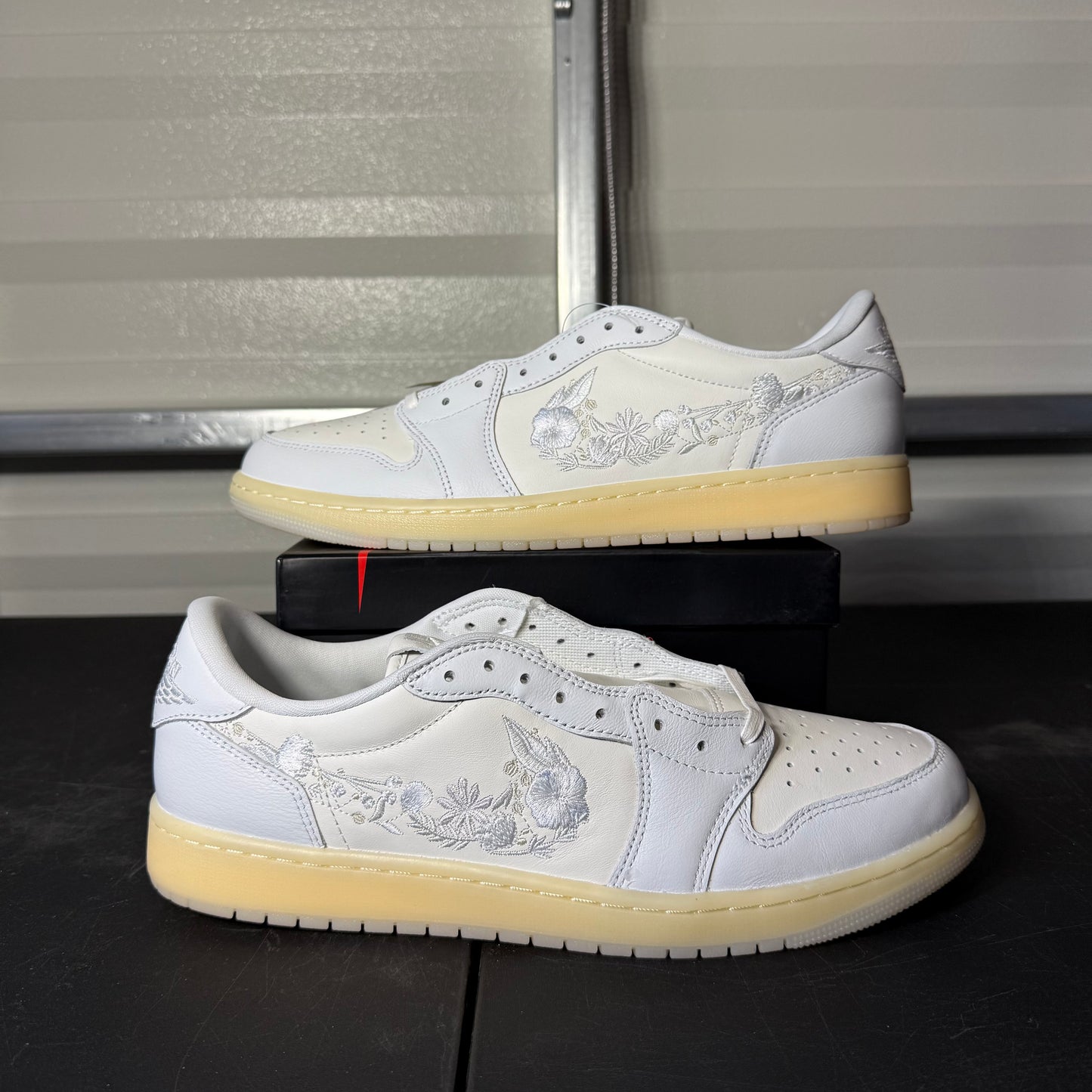 Size 13 - AJ 1 Retro Low Floral Swoosh