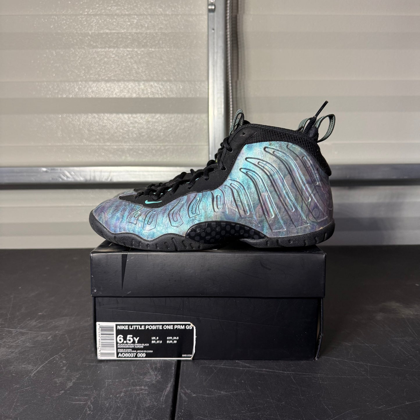 Size 6.5Y - Air Foamposite One Premium Abalone