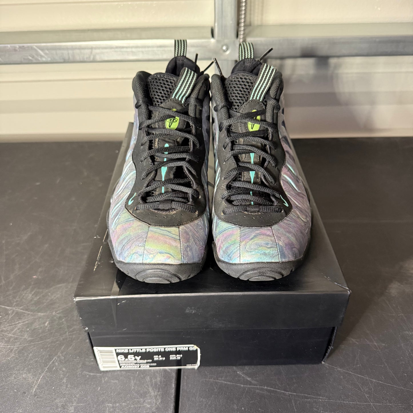 Size 6.5Y - Air Foamposite One Premium Abalone