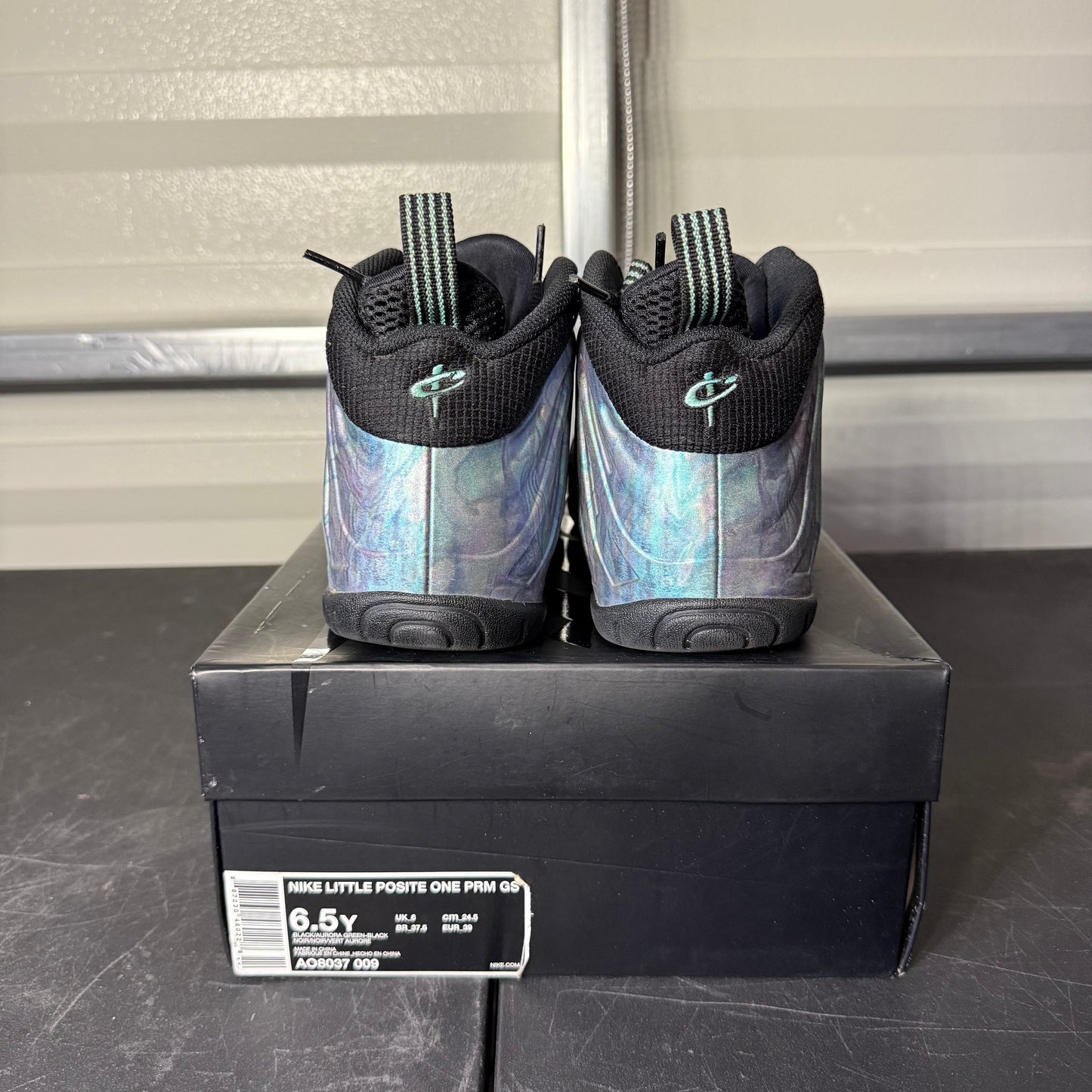 Size 6.5Y - Air Foamposite One Premium Abalone