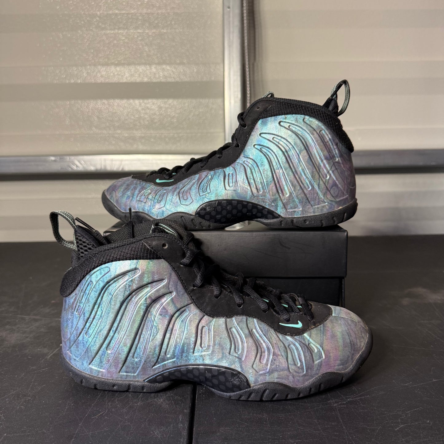 Size 6.5Y - Air Foamposite One Premium Abalone