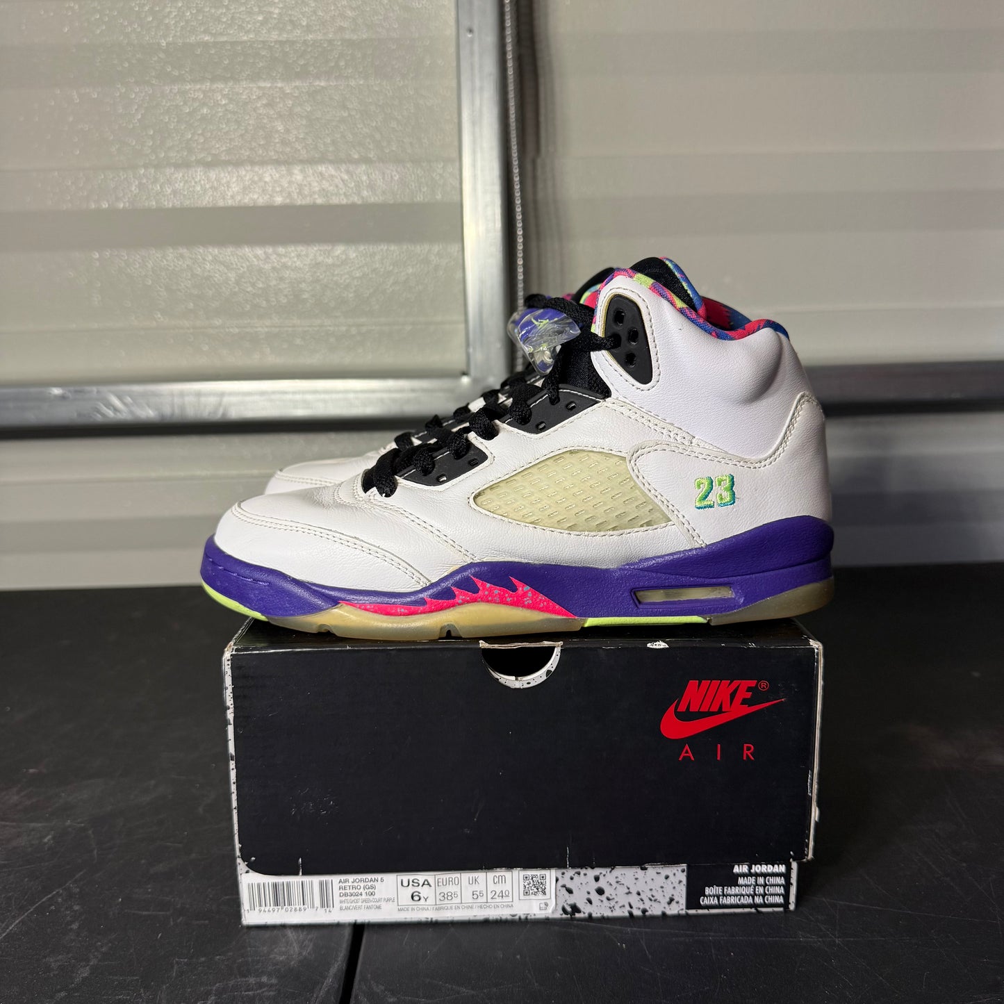 Size 6Y - AJ 5 Retro Alternate Bel-Air