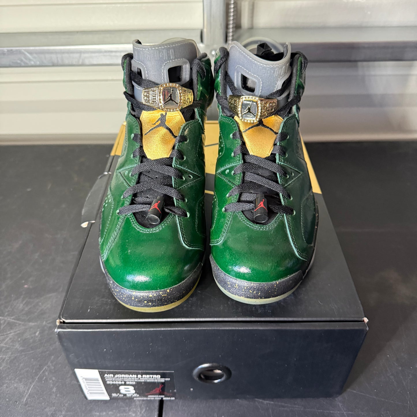 Size 8 - AJ 6 Retro Champagne