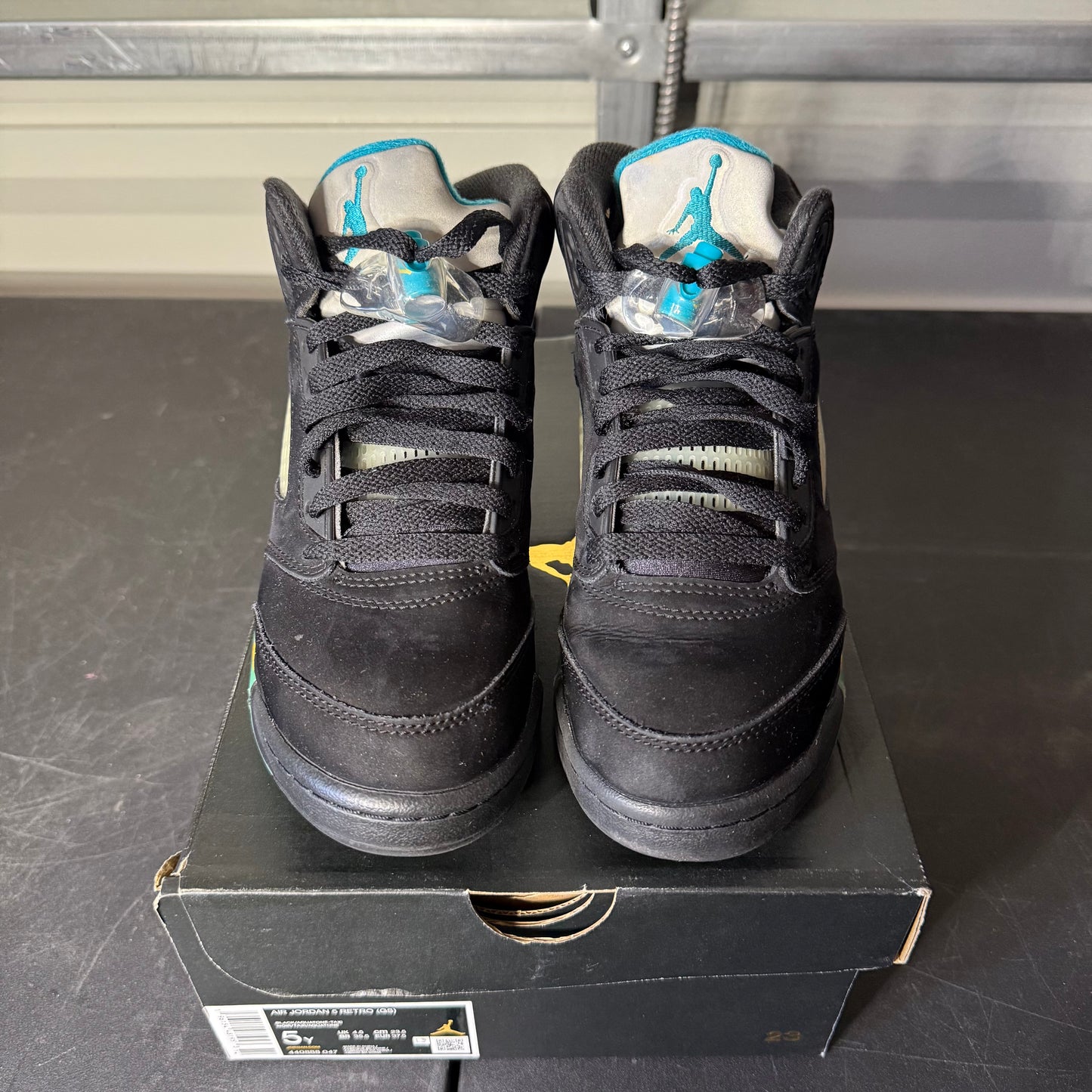 Size 5Y - AJ 5 Retro Aqua