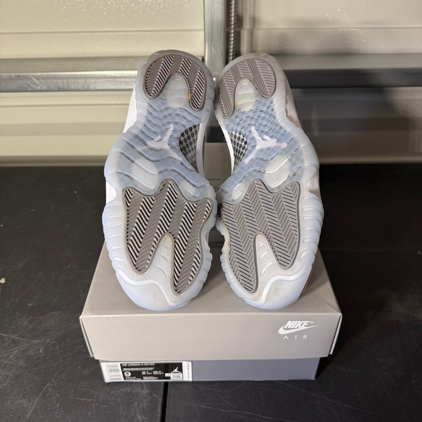Size 9 - AJ 11 Retro Cool Grey