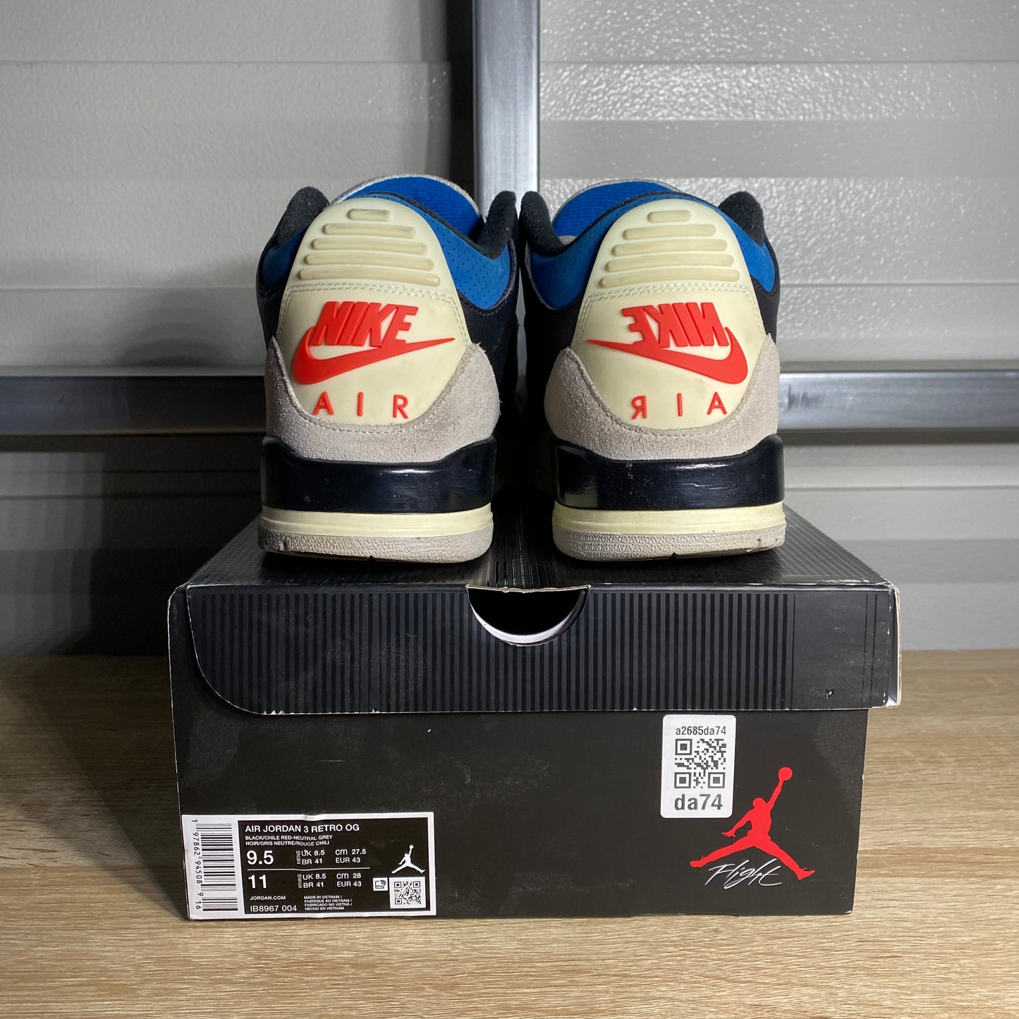 Size 9.5 - AJ 3 Retro Rare Air