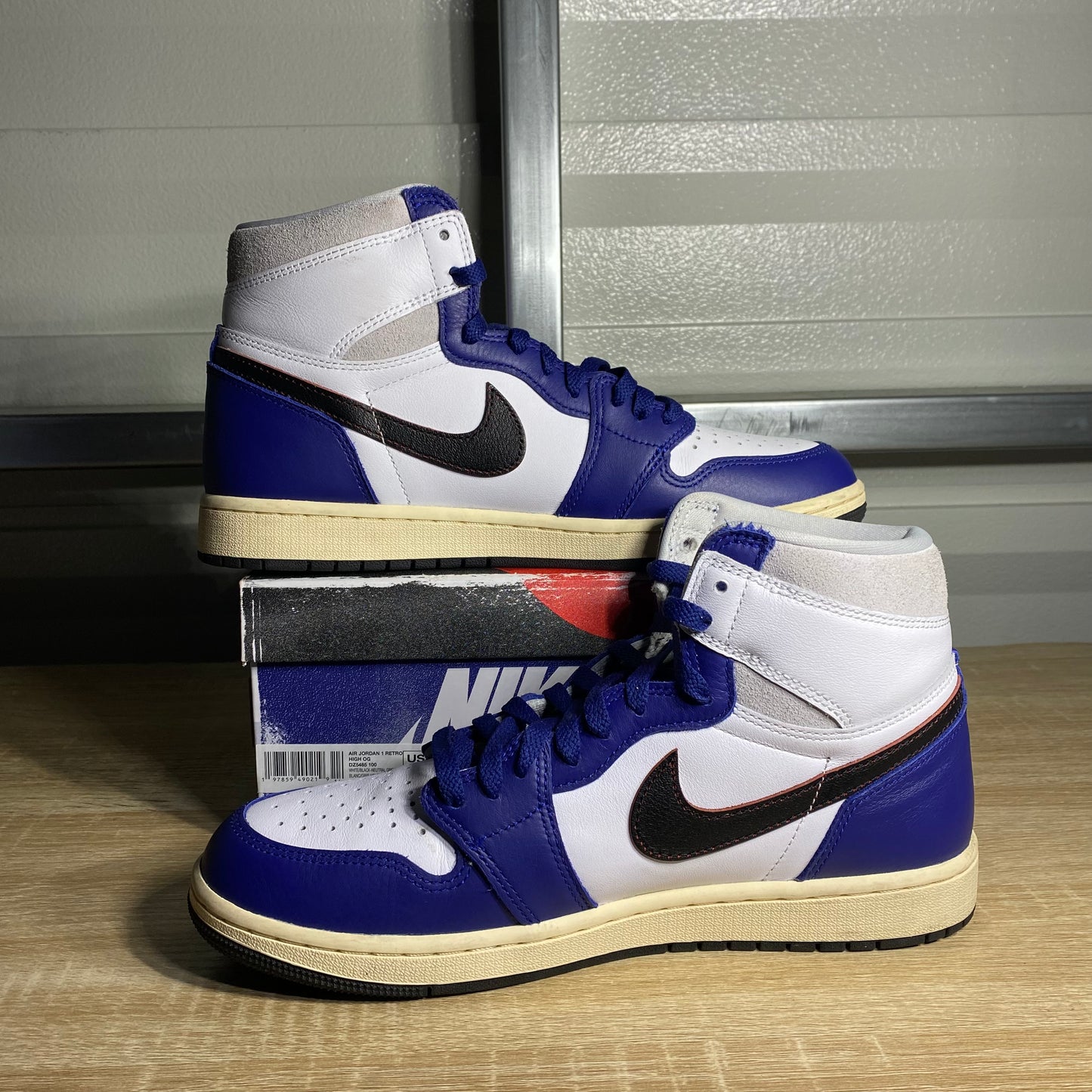 Size 9.5 - AJ 1 Retro High Rare Air