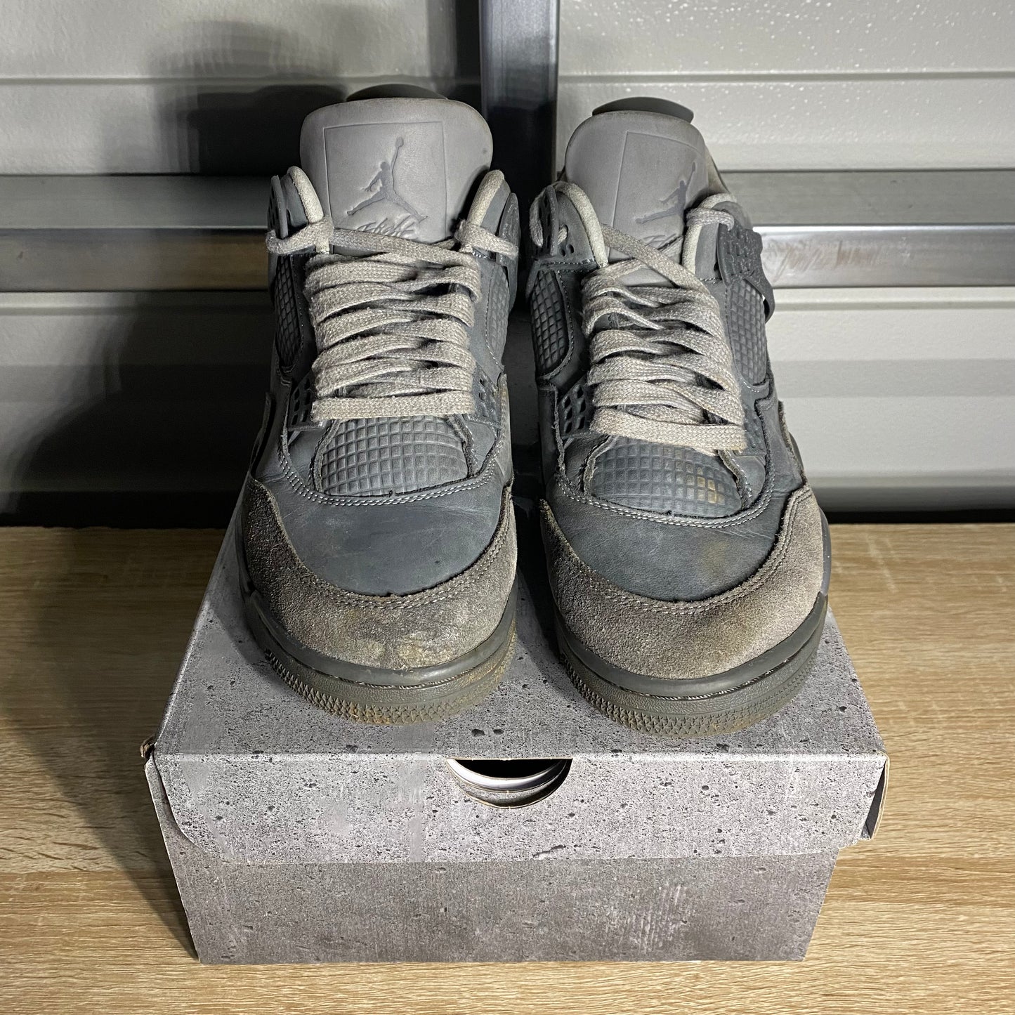 Size 8.5 - AJ 4 Retro Wet Cement