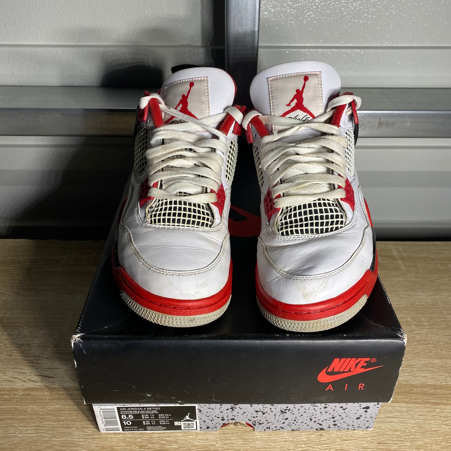 Size 8.5 - AJ 4 Retro Fire Red