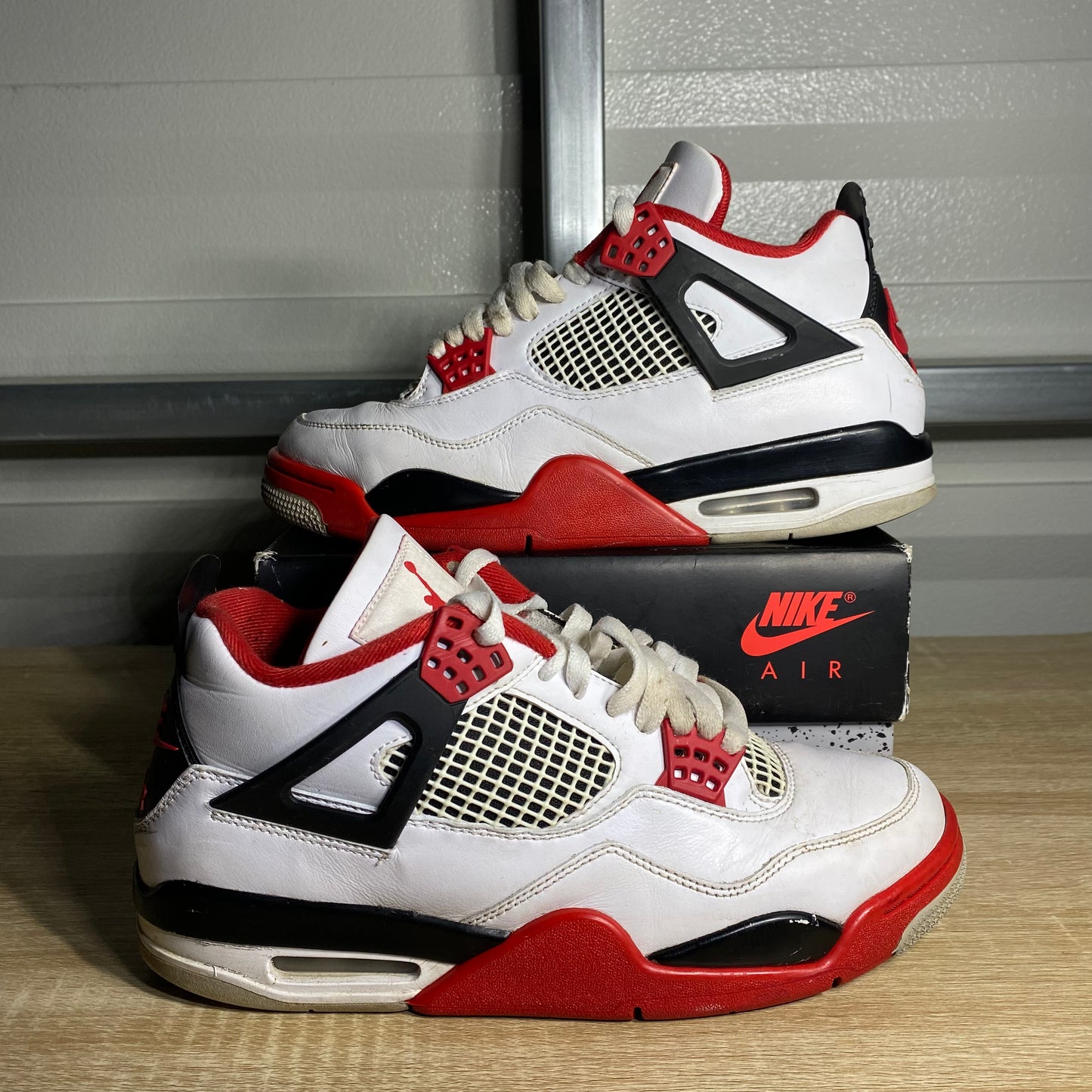Size 8.5 - AJ 4 Retro Fire Red