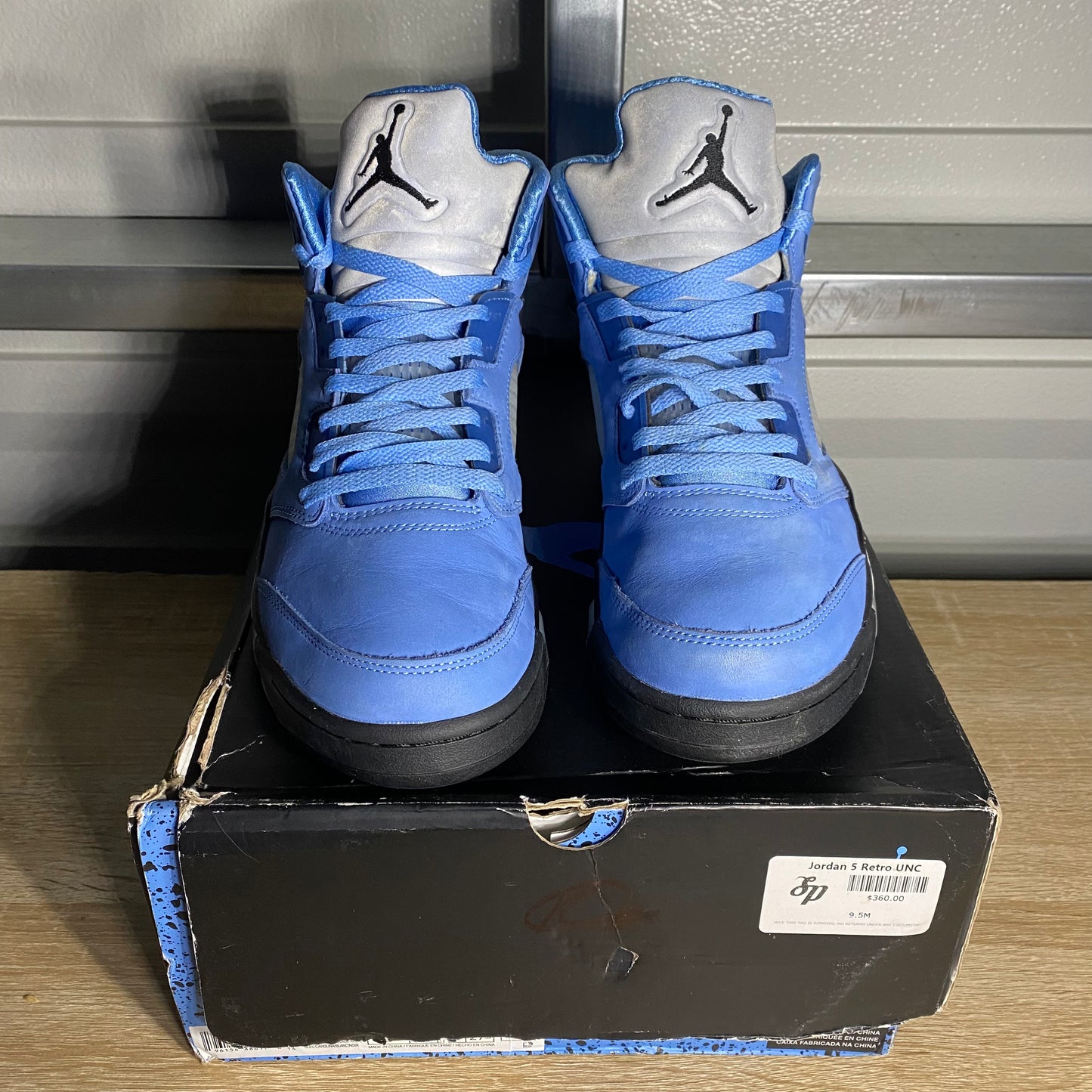 Size 9.5 - AJ 5 Retro UNC