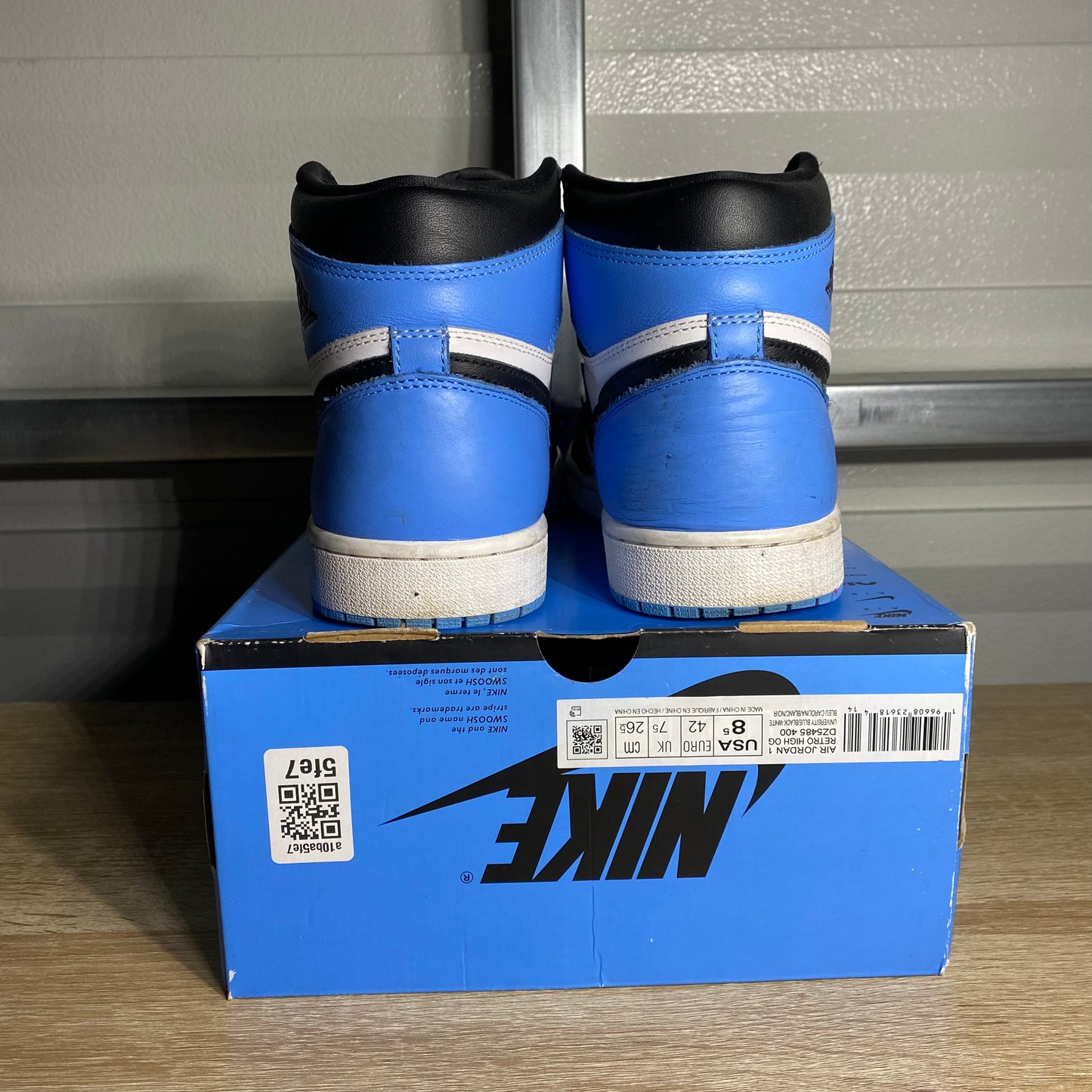 Size 8.5 - AJ 1 Retro High UNC Toe