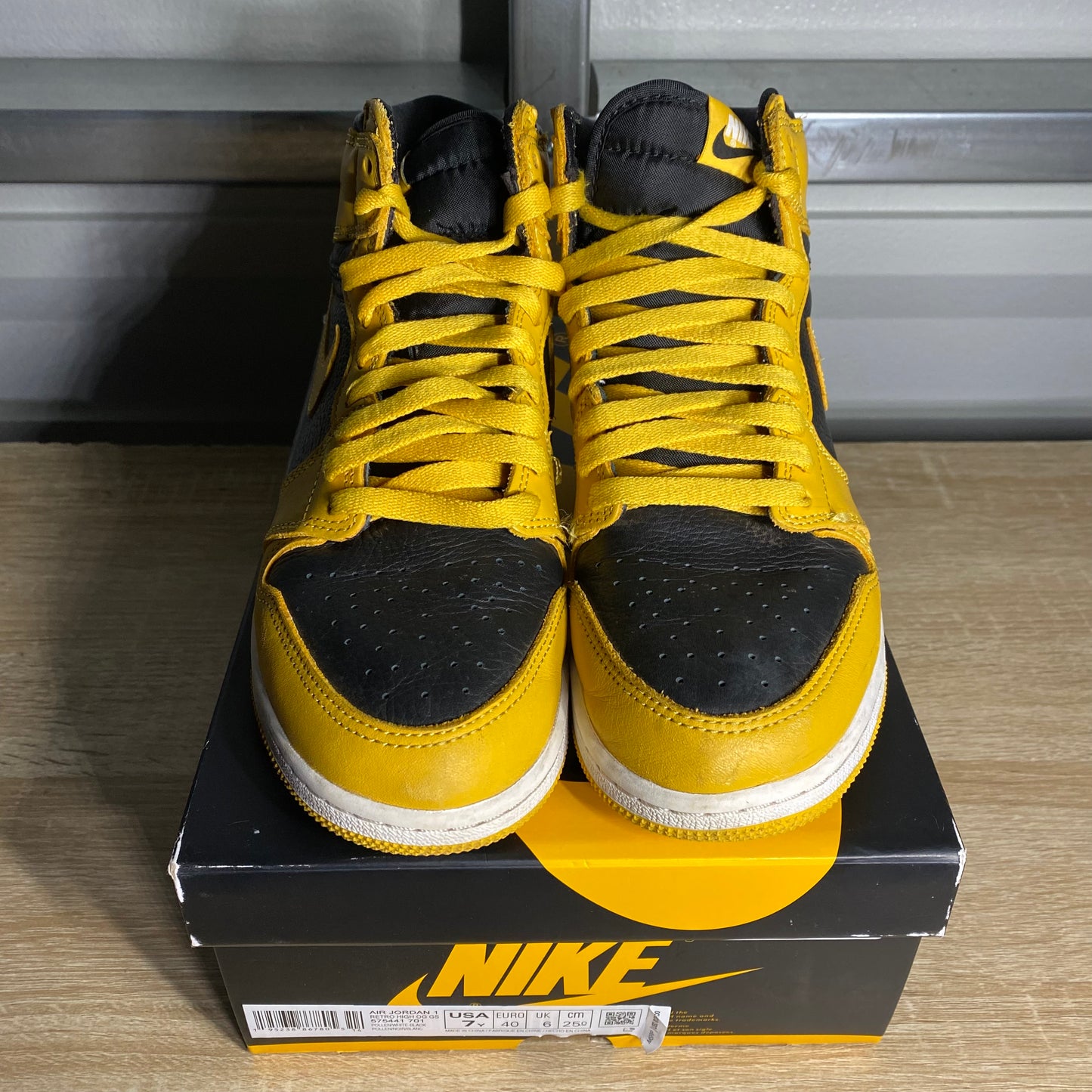 Size 7Y - AJ 1 Retro High Pollen