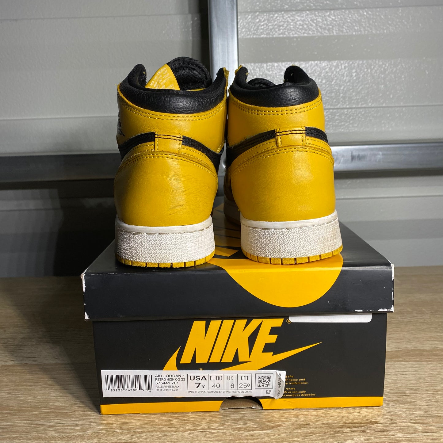 Size 7Y - AJ 1 Retro High Pollen