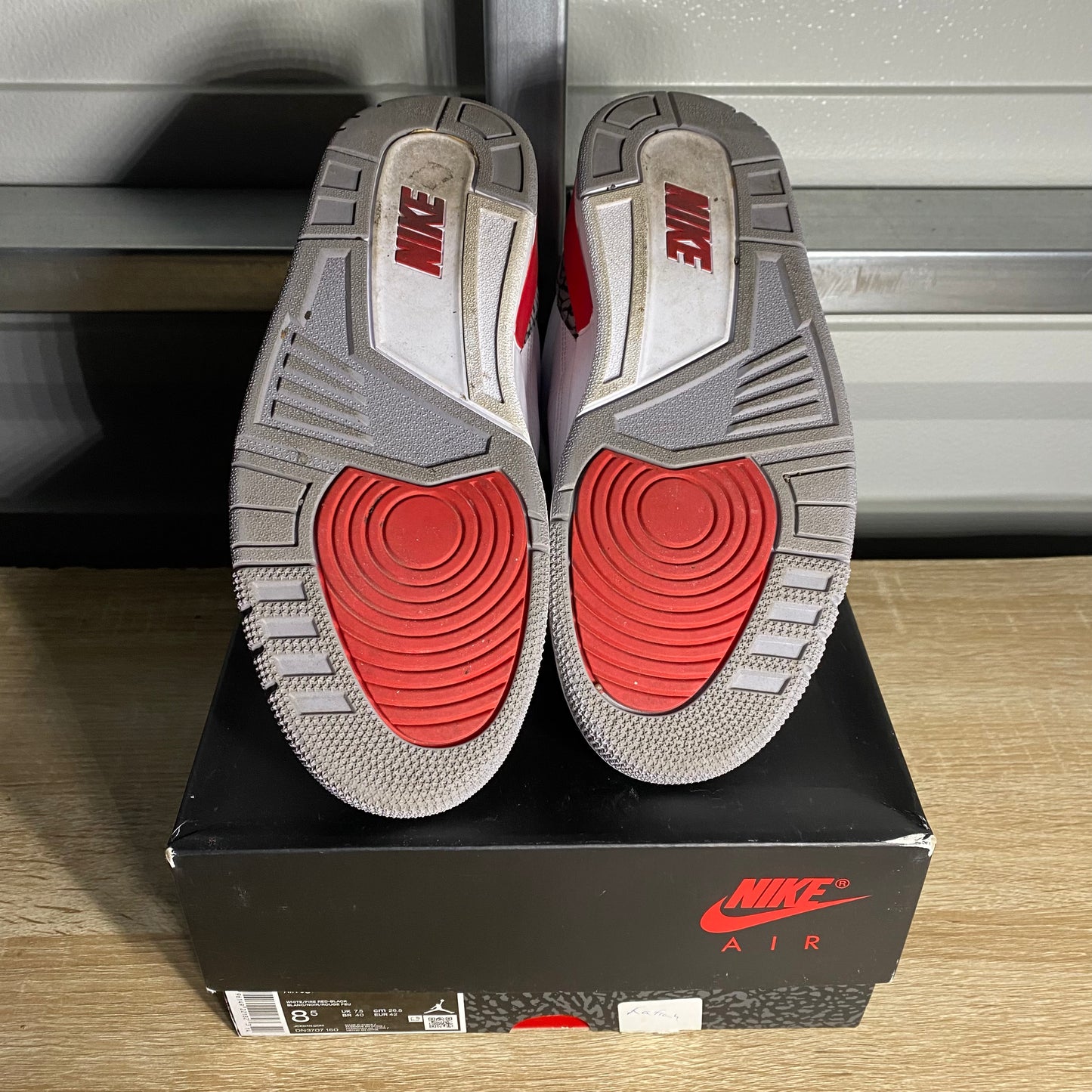 Size 8.5 - AJ 3 Retro Fire Red