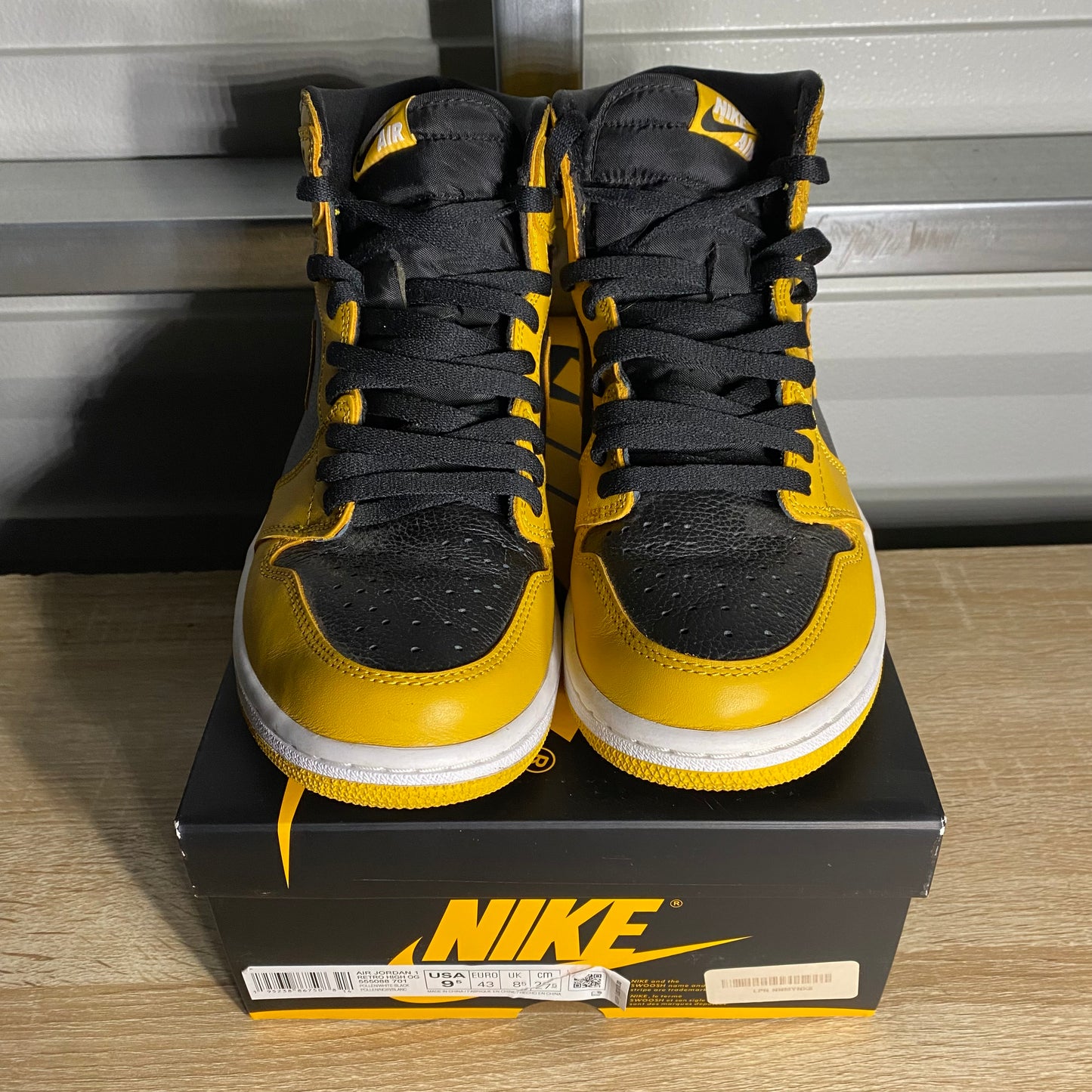 Size 9.5 - AJ 1 Retro High Pollen