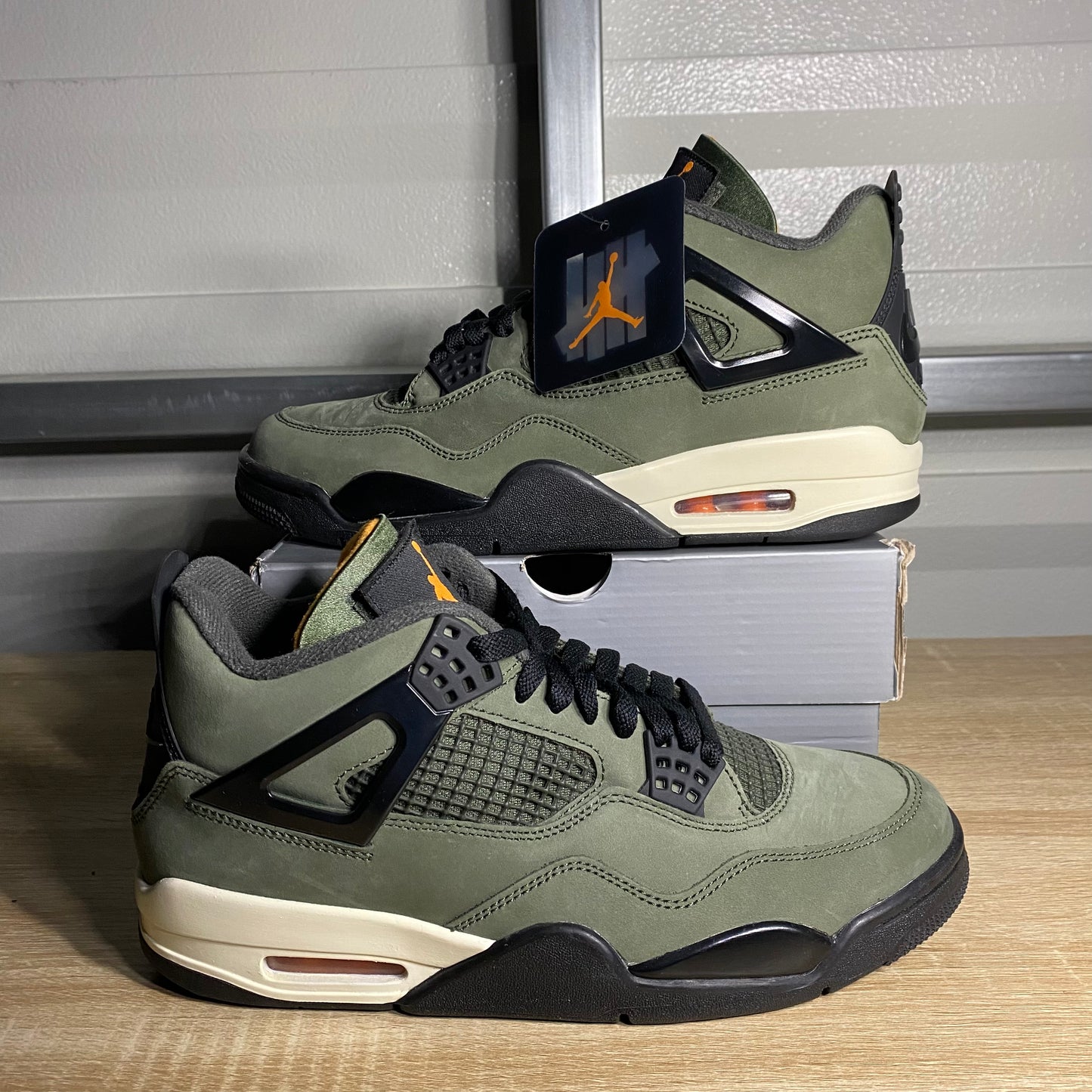 Size 8.5 - AJ 4 Retro Undefeated