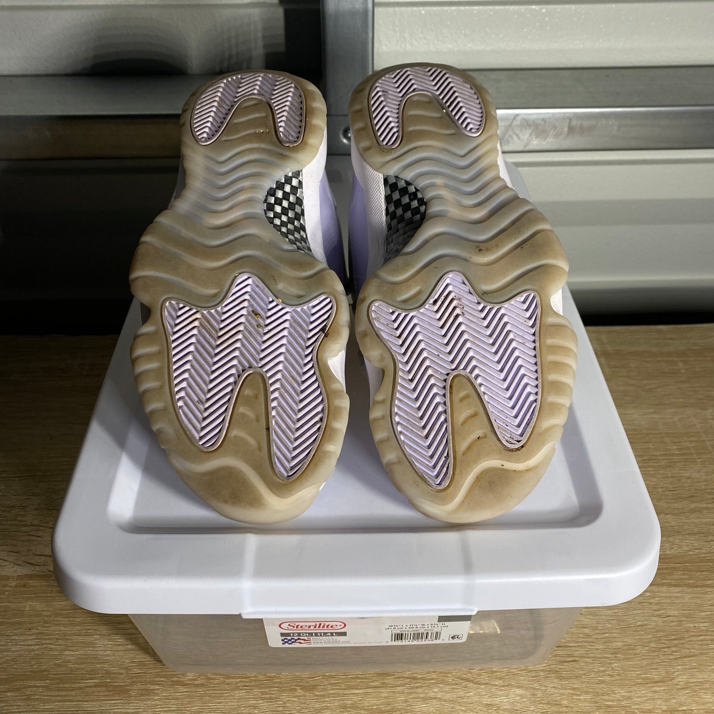 Size 8W - AJ 11 Retro Low Pure Violet